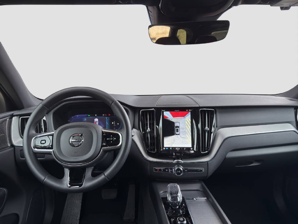 VOLVO XC60 2.0 B5 MH Plus Dark AWD-image-6