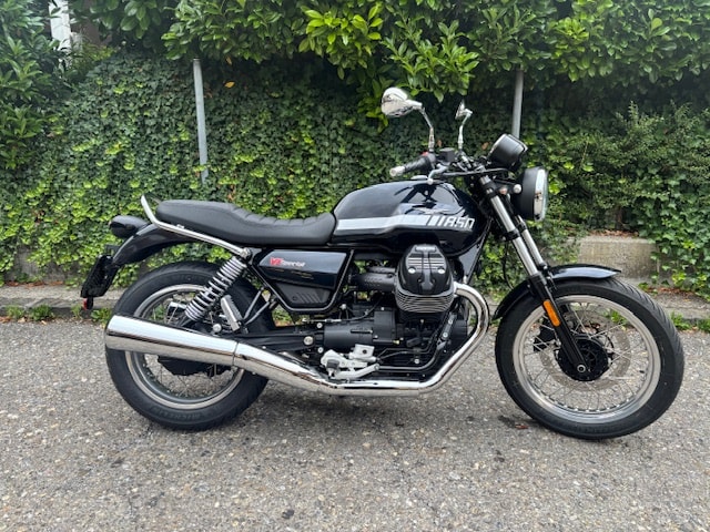 MOTO GUZZI V7 IV 850 Special-showroom-element-3