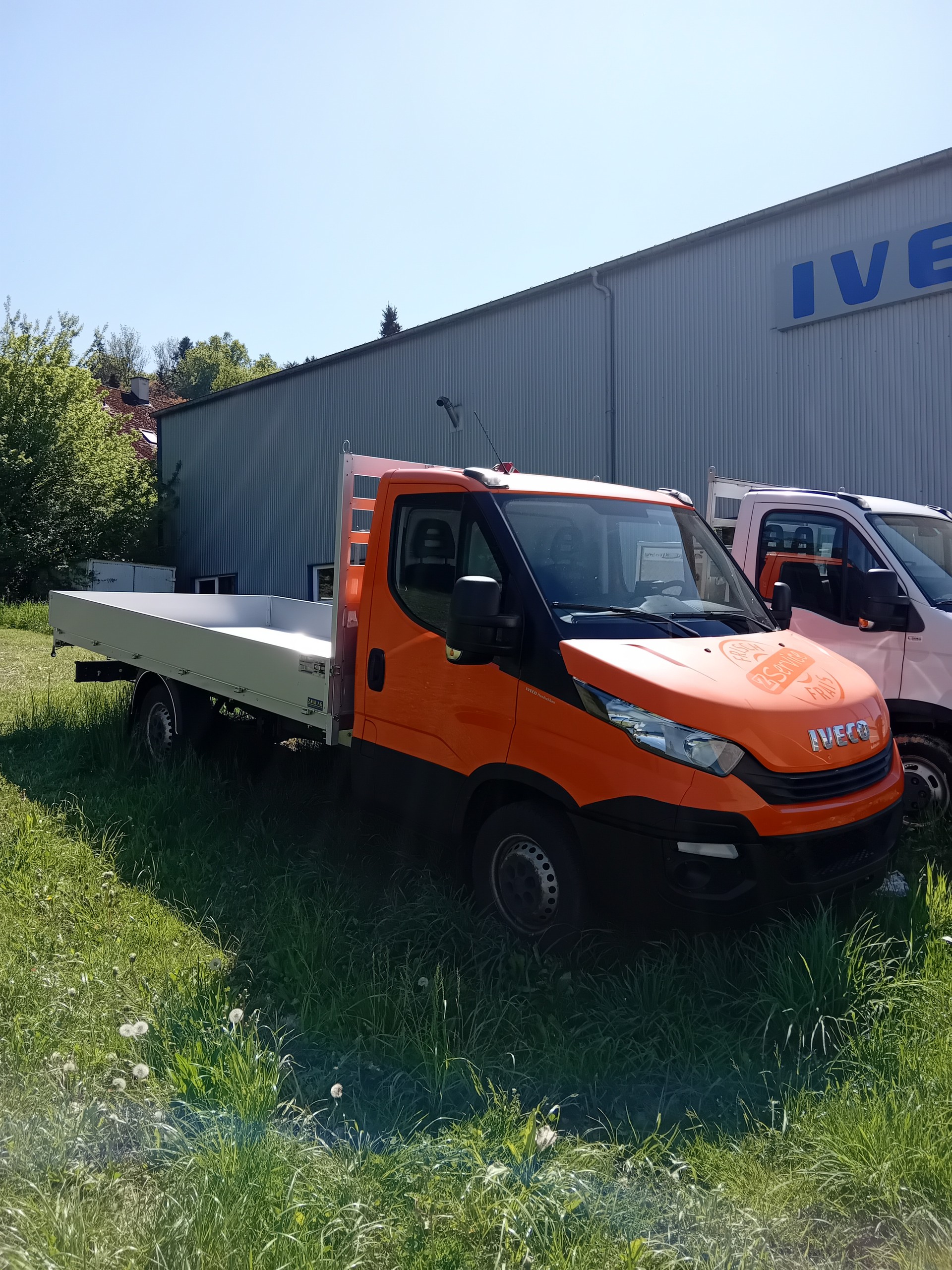IVECO 35 S 14-image-1