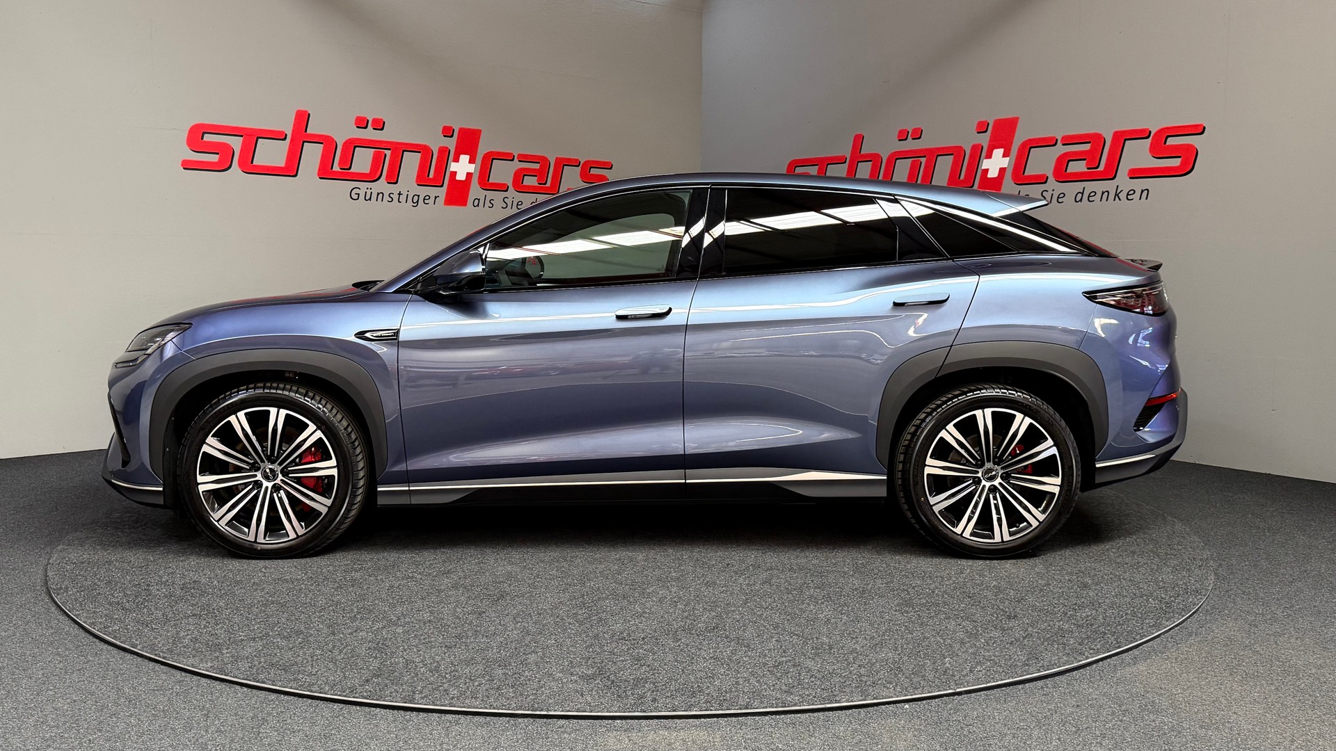BYD Sealion 7 91,3 kWh Excellence AWD-showroom-element-2