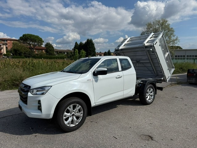 ISUZU D-MAX 1.9 Space Cab N60BB+ 4x4 Ponte Ribaltabile 3 lati "NUOVO" in Alluminio con Sopra Sponde - Gancio Traiono KG. 3500