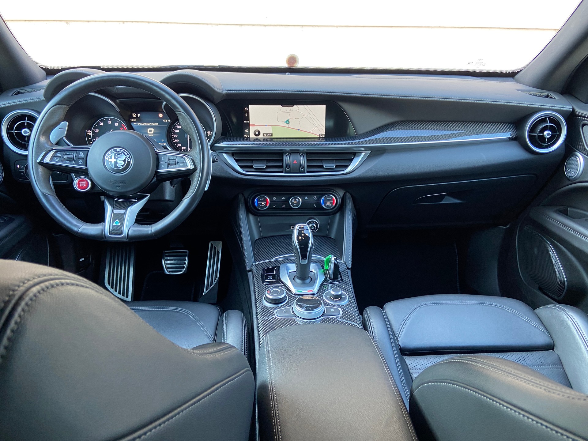ALFA ROMEO Stelvio 2.9 V6 Quadrifoglio Sky Q4 Automatic-image-3