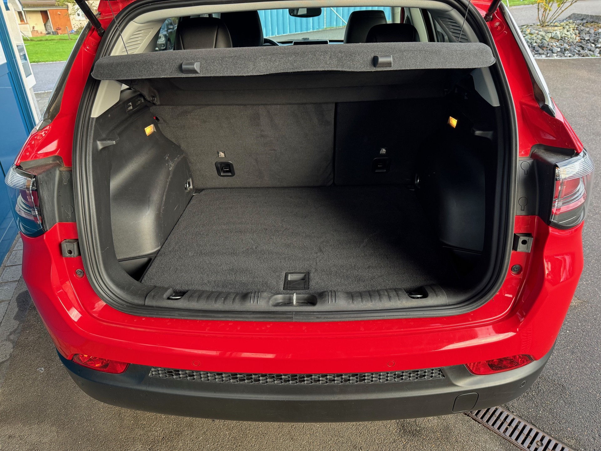 JEEP Compass 4x2 1.3 Turbo Limited DKG-image-4
