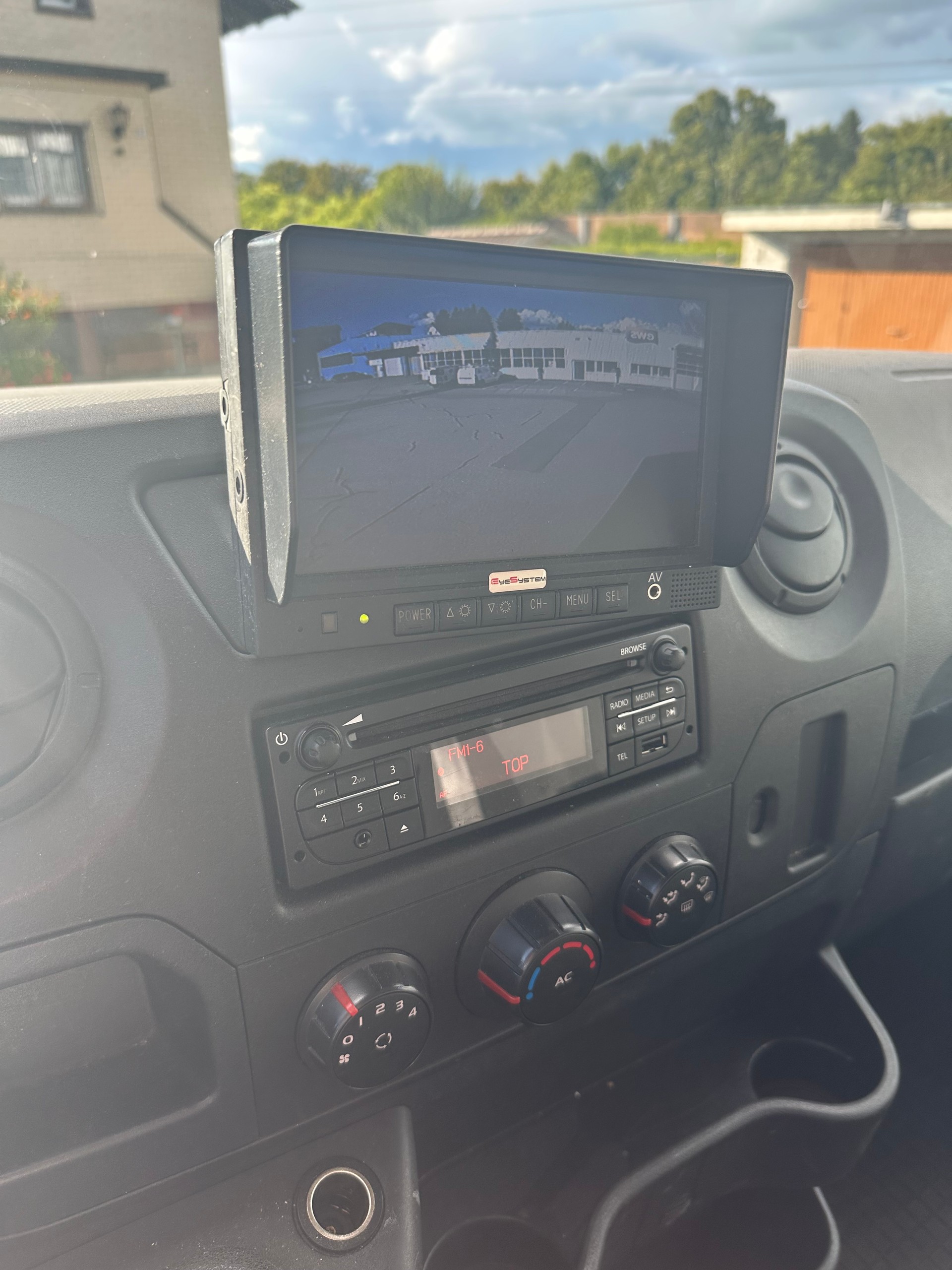 RENAULT Master T35 2.3dCi 125 L3 Hebebühne-image-12