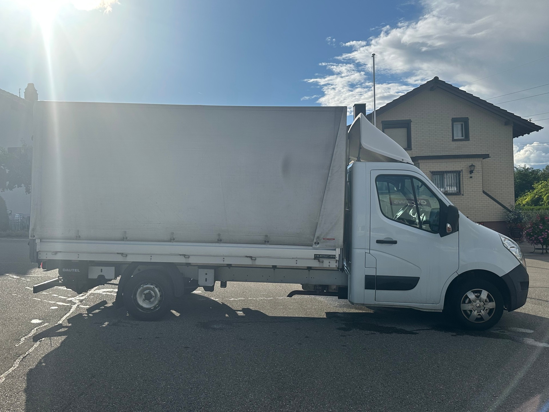 RENAULT Master T35 2.3dCi 125 L3 Hebebühne-image-4