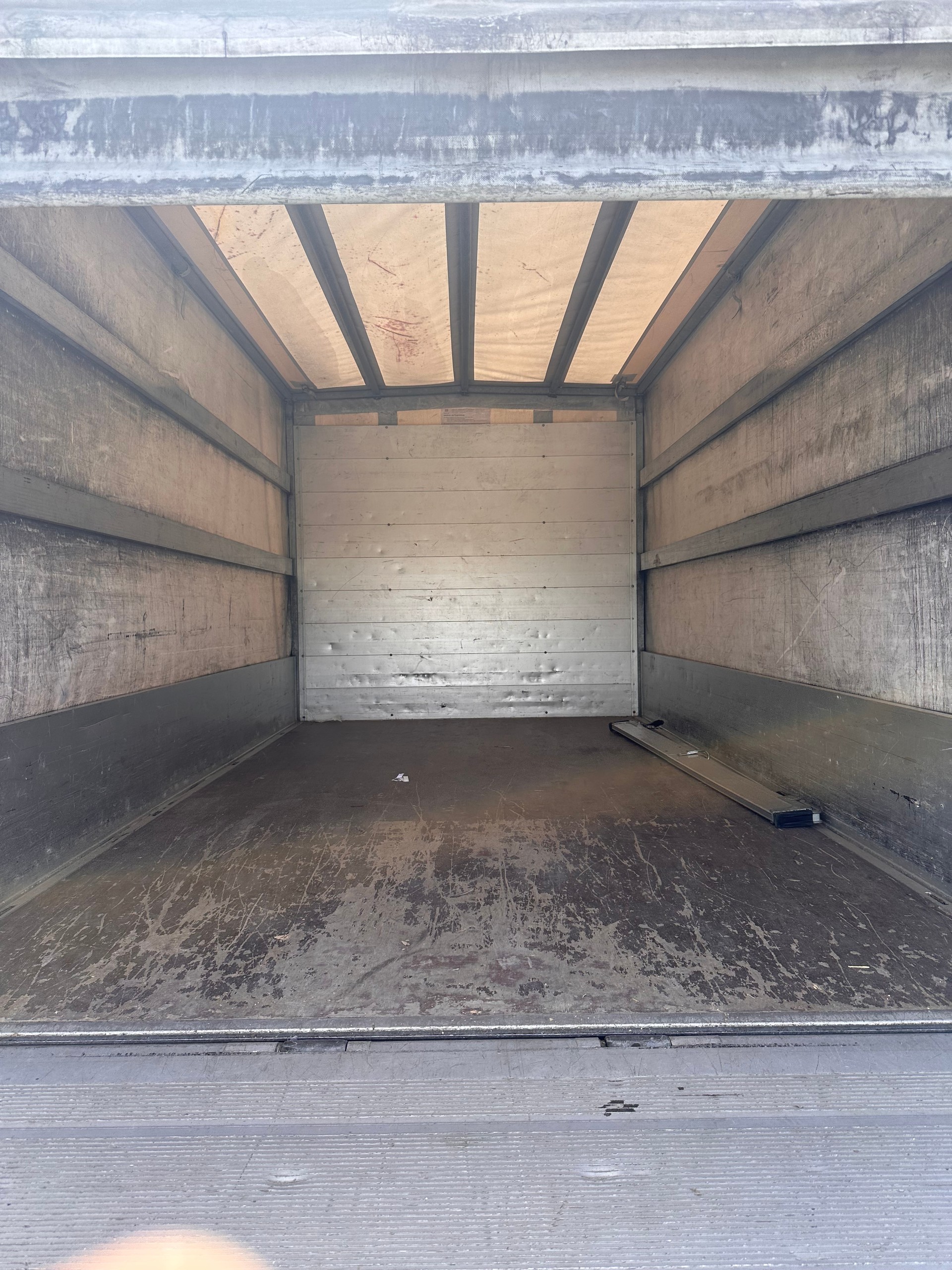 RENAULT Master T35 2.3dCi 125 L3 Hebebühne-image-8