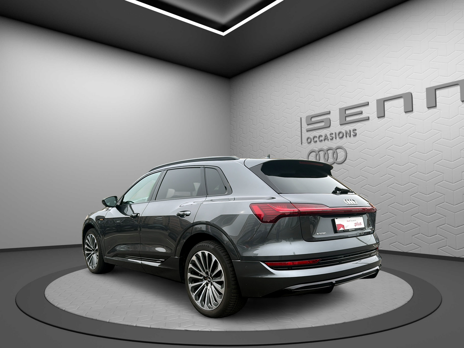 AUDI e-tron 55 S Line Black Edition quattro-image-3