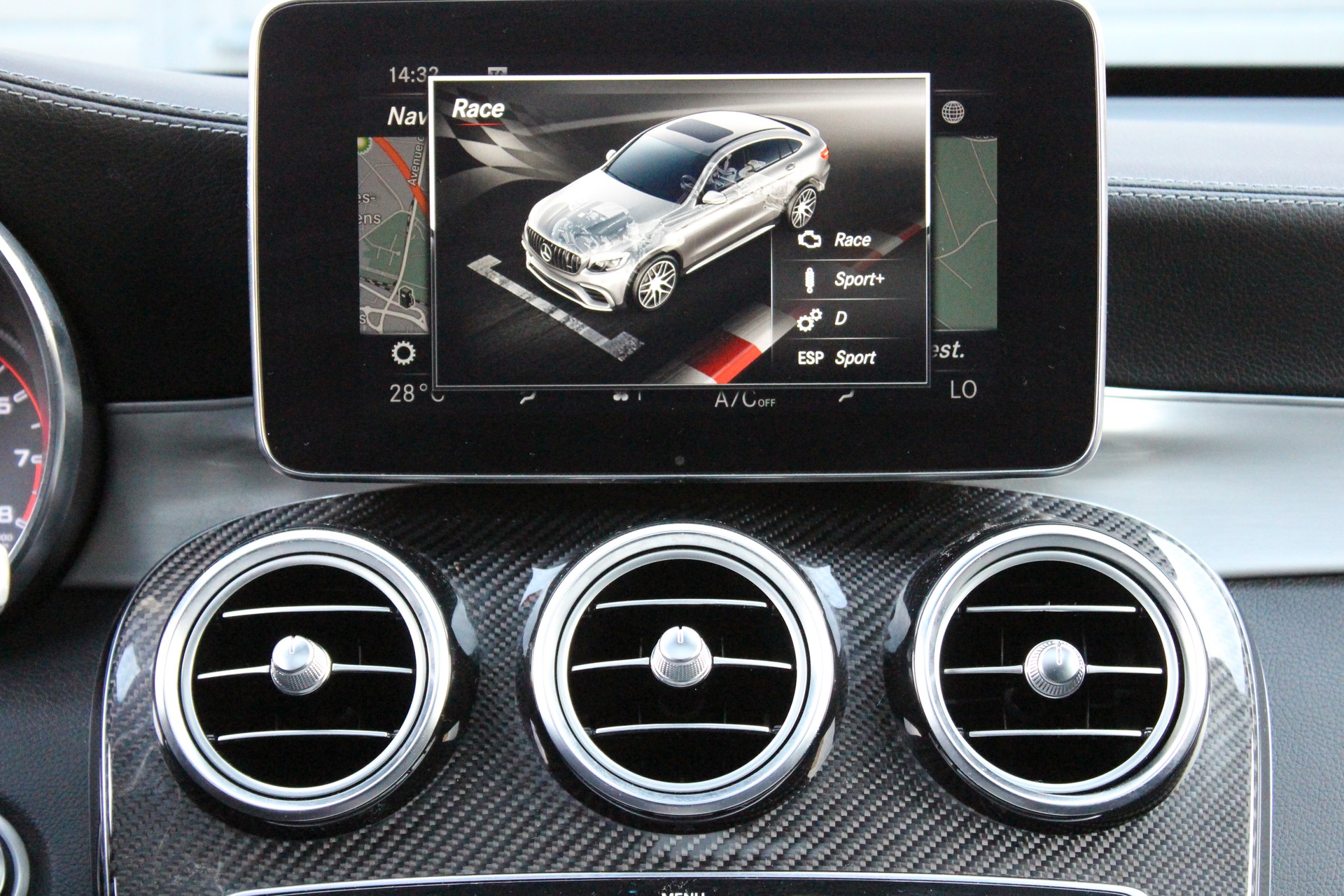 MERCEDES-BENZ GLC Coupé 63 S AMG Edition 1 4Matic+ 9G-Tronic - "Toit Ouvrant * Pack Mémoire * Tempomat Adapt. * Sièges Elect. Chauffant"-image-15