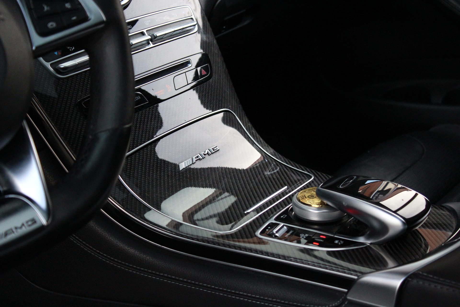 MERCEDES-BENZ GLC Coupé 63 S AMG Edition 1 4Matic+ 9G-Tronic - "Toit Ouvrant * Pack Mémoire * Tempomat Adapt. * Sièges Elect. Chauffant"-image-17