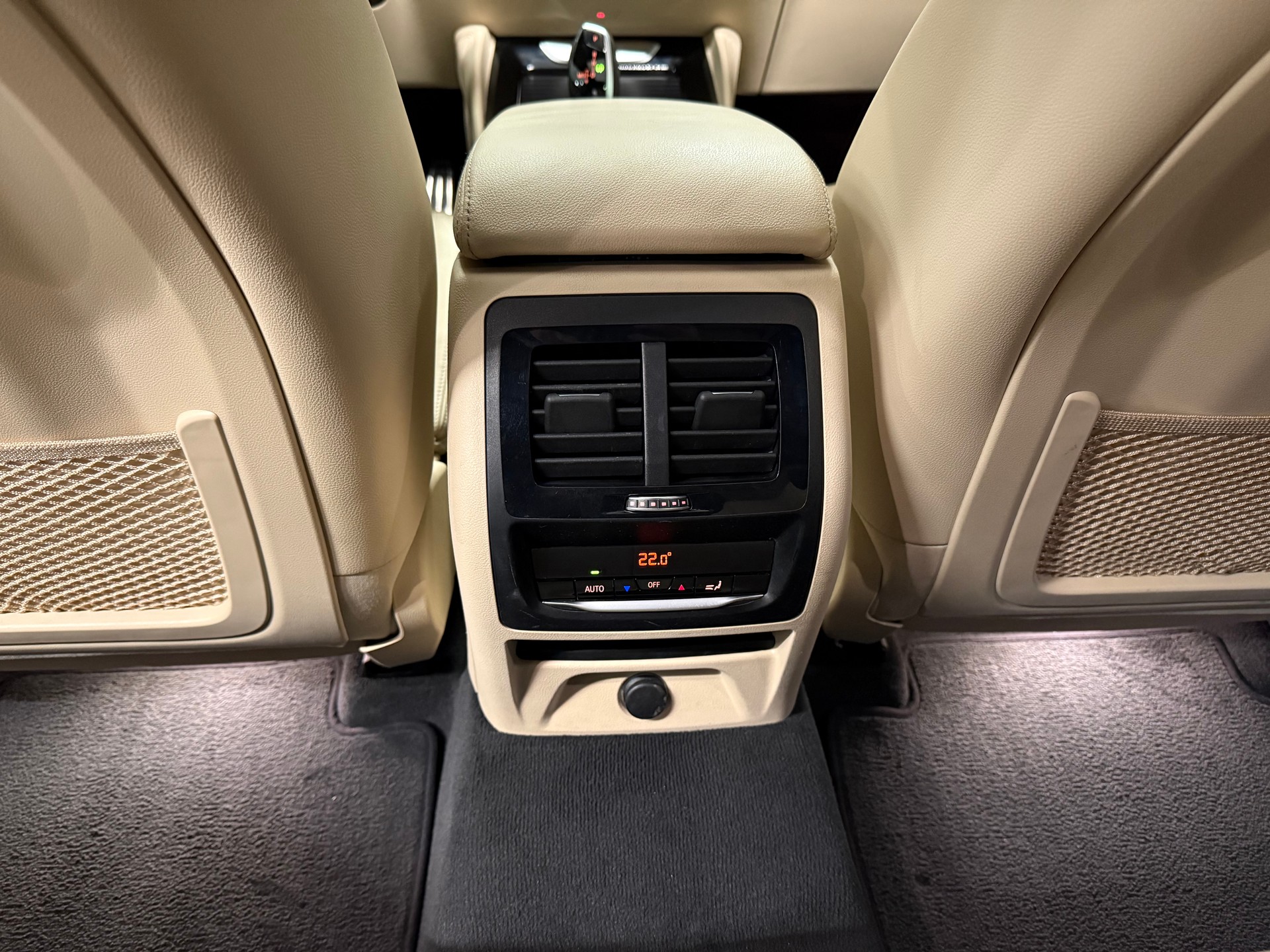 BMW X4 xDrive 20d M Sport Steptronic-image-18