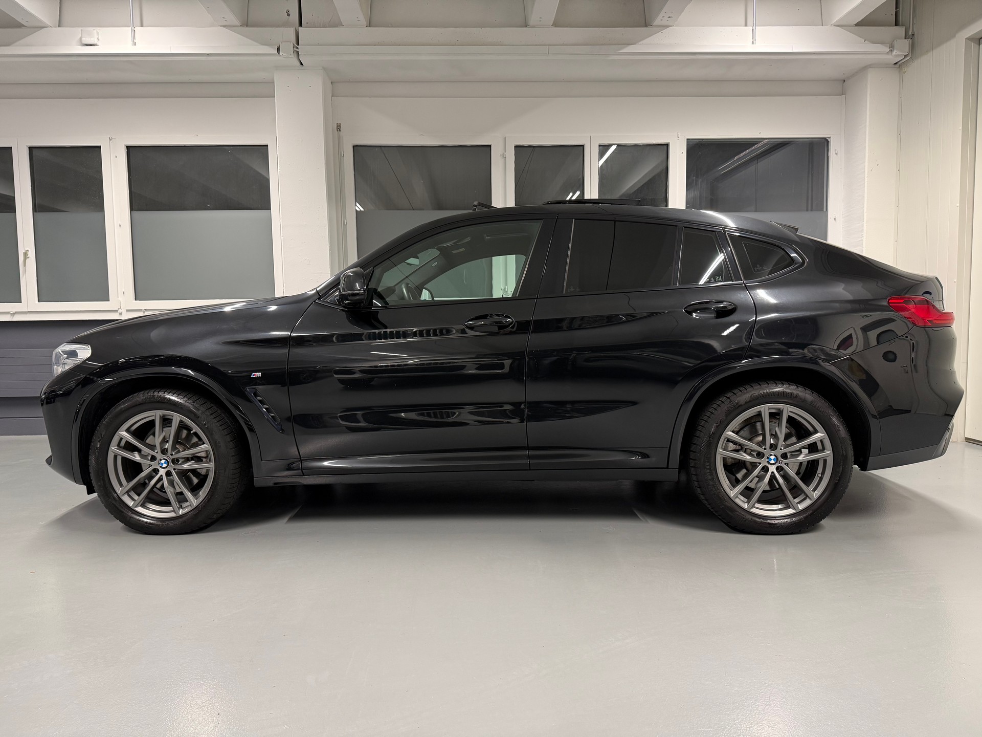 BMW X4 xDrive 20d M Sport Steptronic-image-2