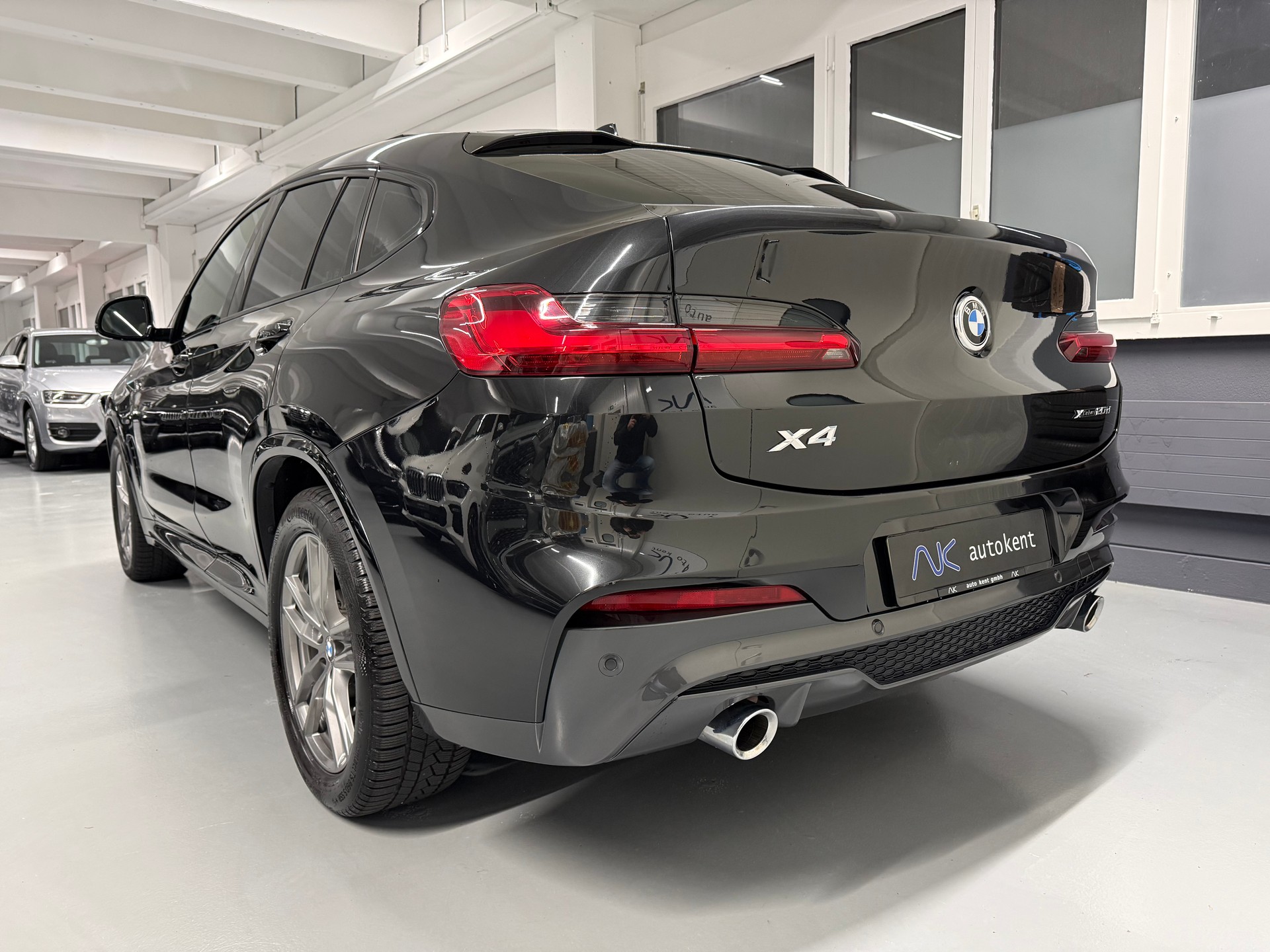 BMW X4 xDrive 20d M Sport Steptronic-image-3