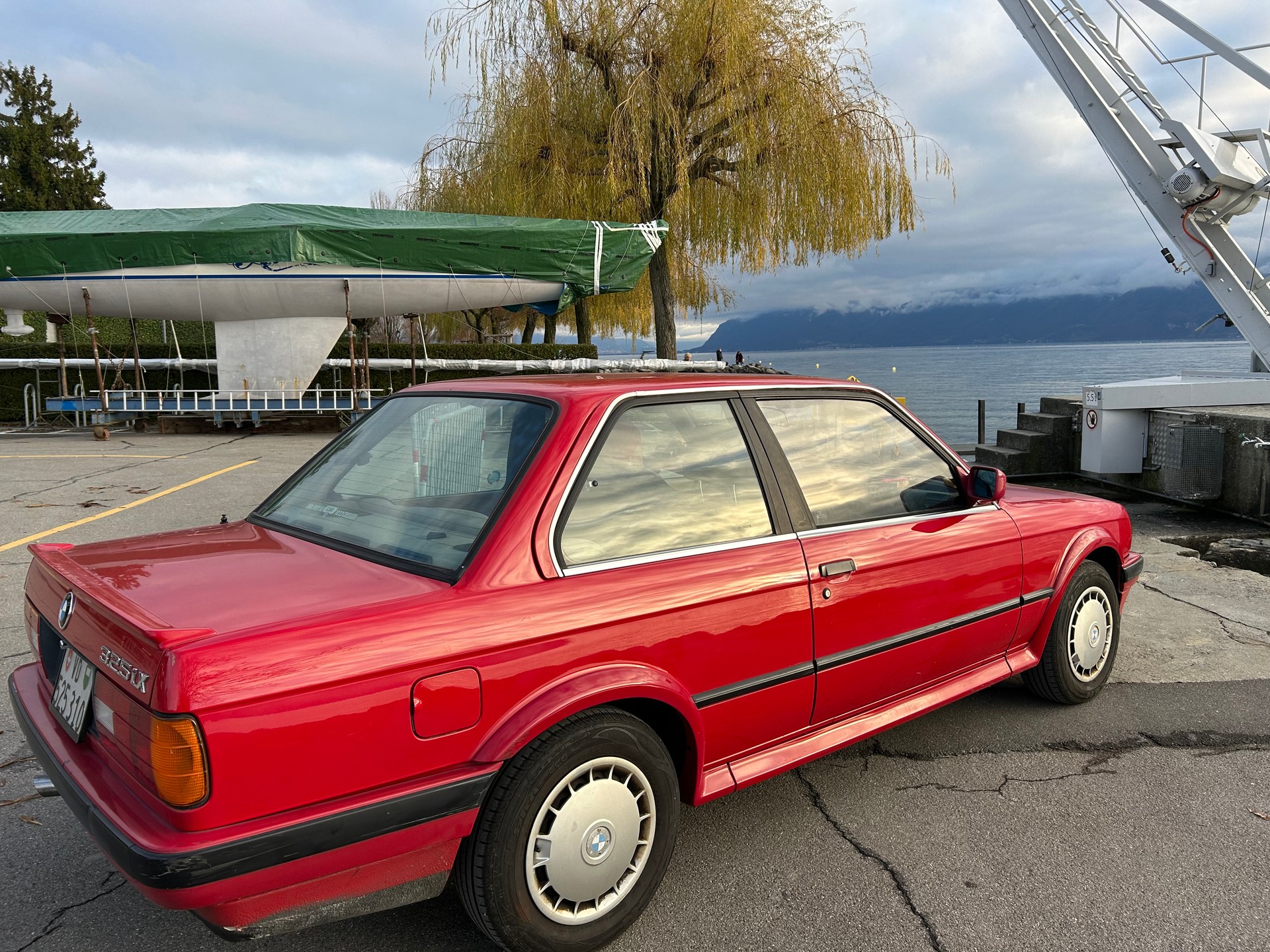 BMW 325 IX-image-1