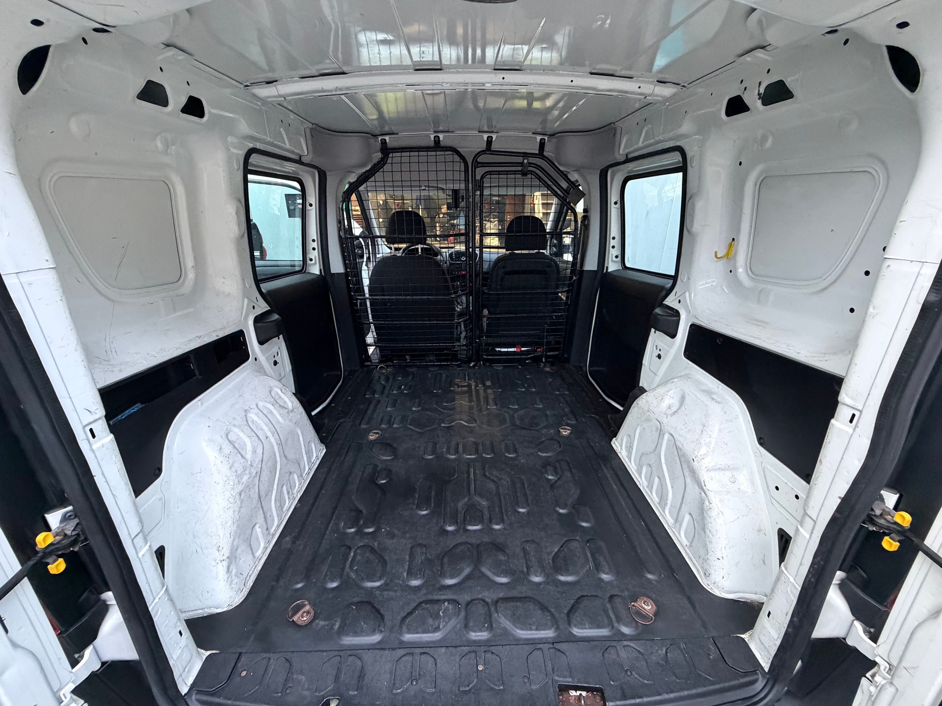OPEL Combo 1.4 CNG Turbo ecoFLEX 2.4 L1H1-image-8