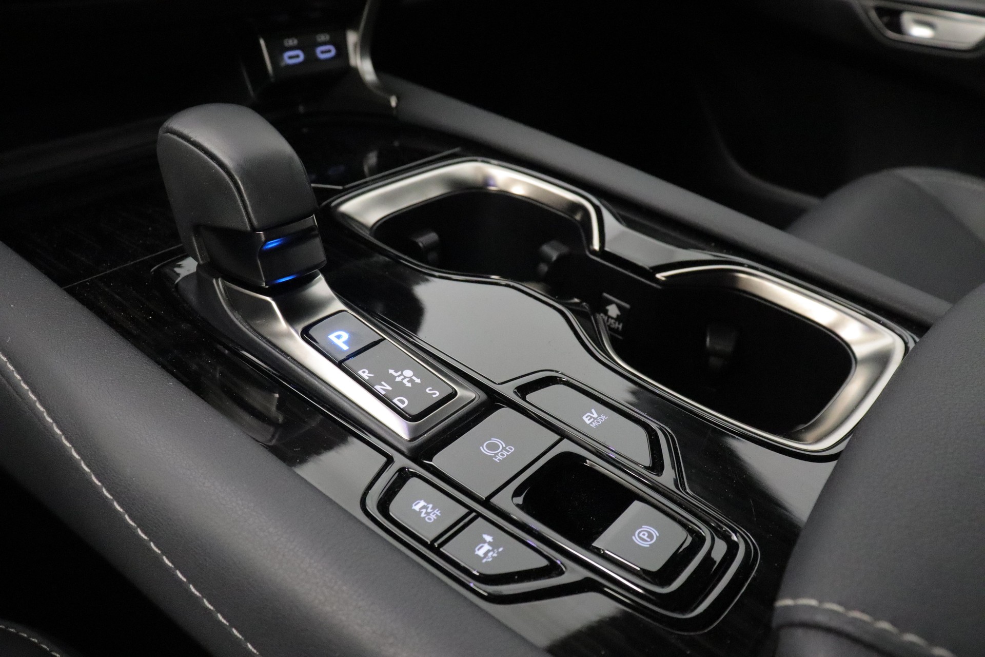 LEXUS RX 350h F-Line-image-14