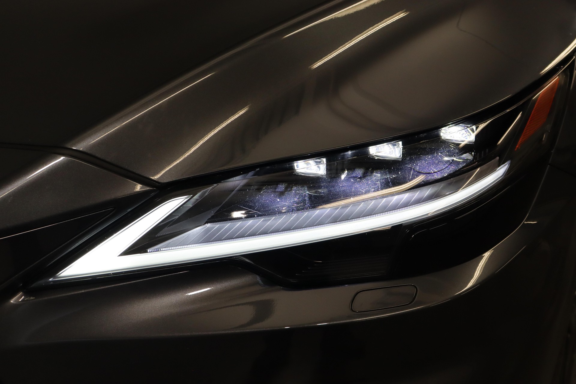 LEXUS RX 350h F-Line-image-15