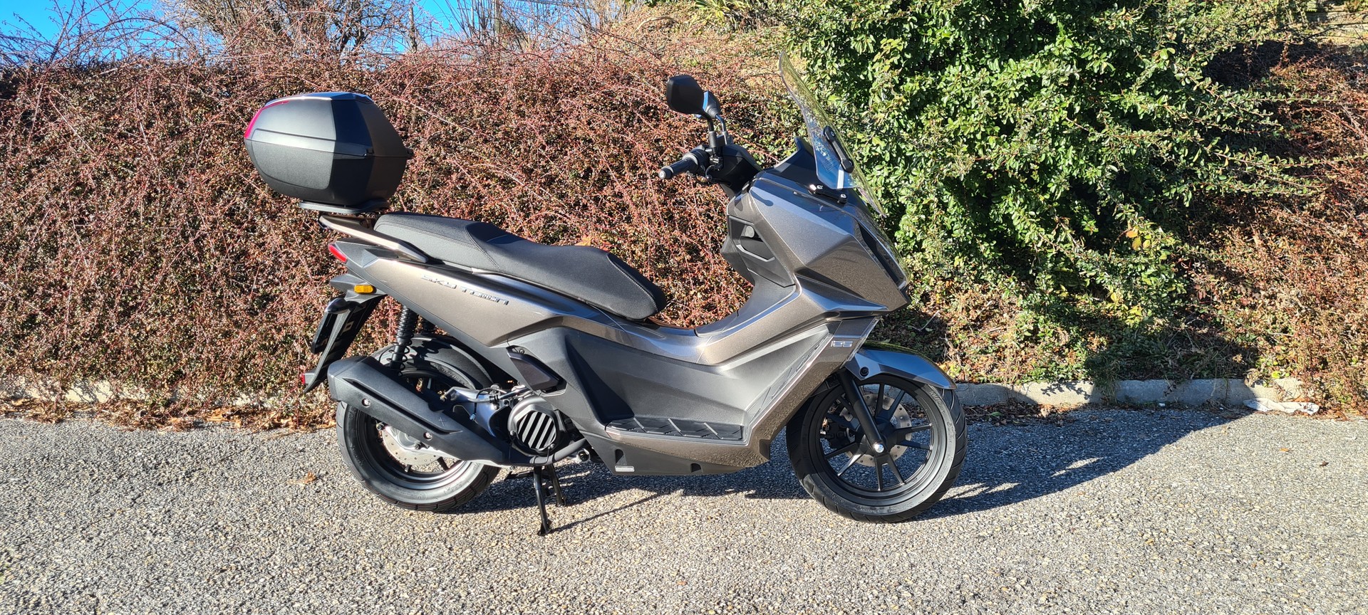 KYMCO SKY TOWN-image-3