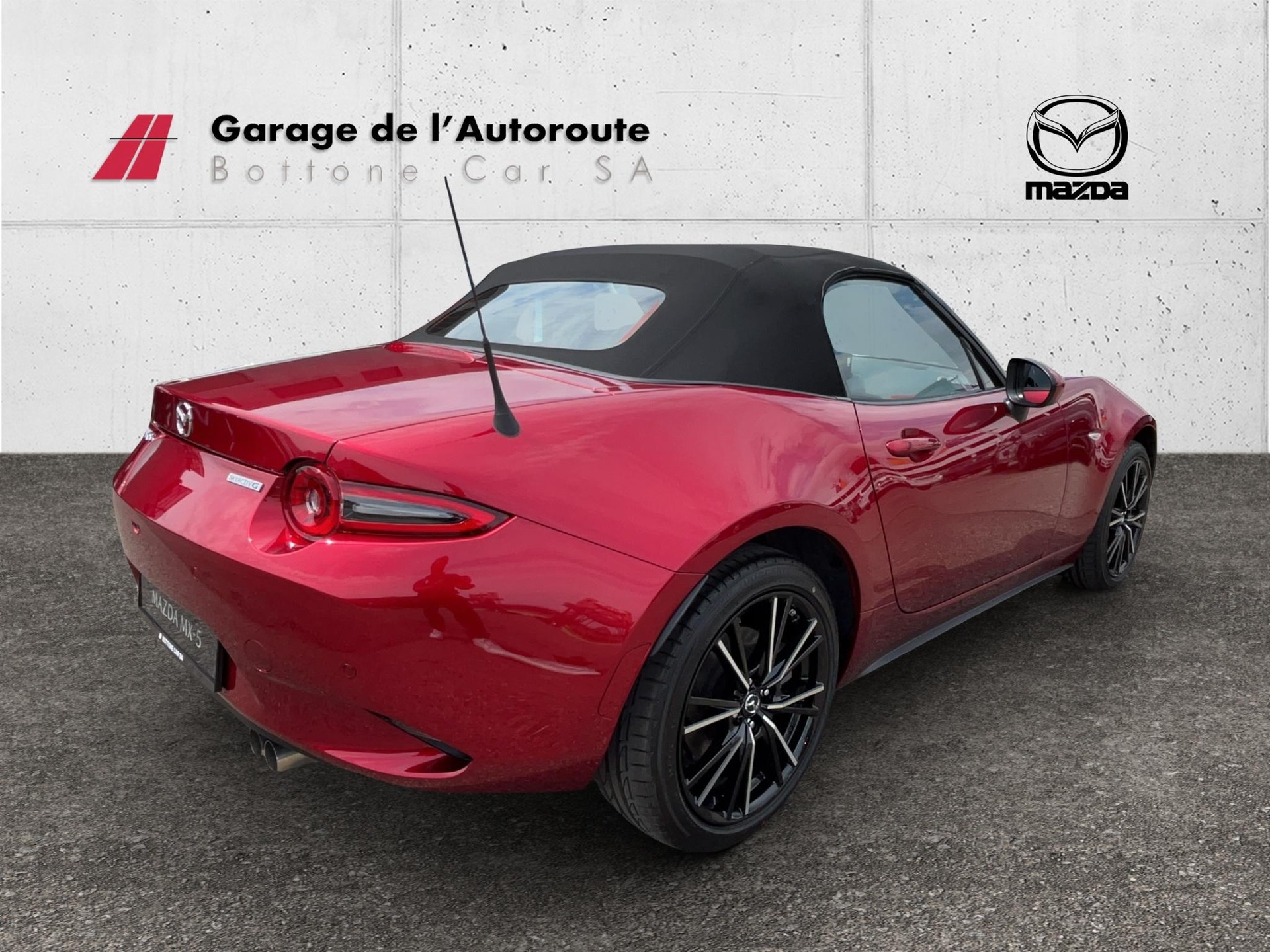 MAZDA MX-5 1.5 Exclusive-Line-image-4
