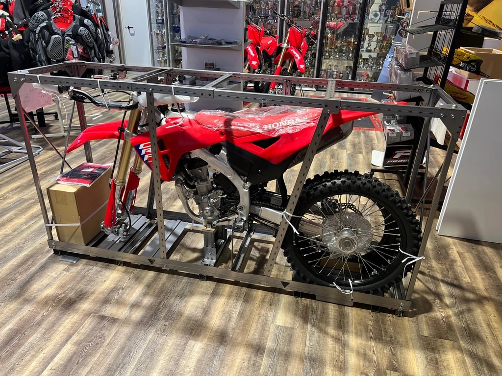 HONDA ** CRF250R ** **2026** Neufahrzeug in Kiste-image-8