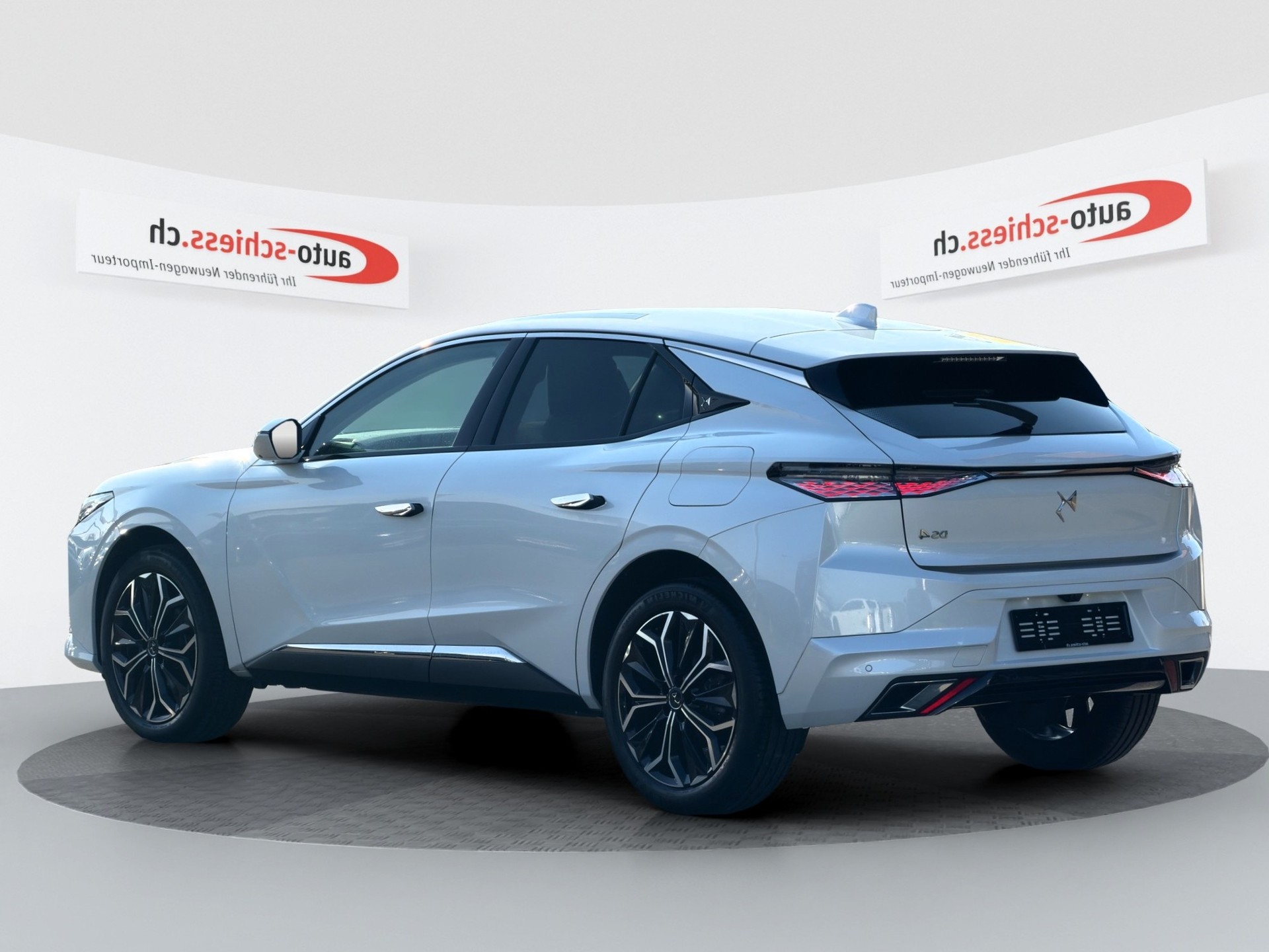 DS AUTOMOBILES DS 4 1.2 Pure Tech Opera EAT8-image-3