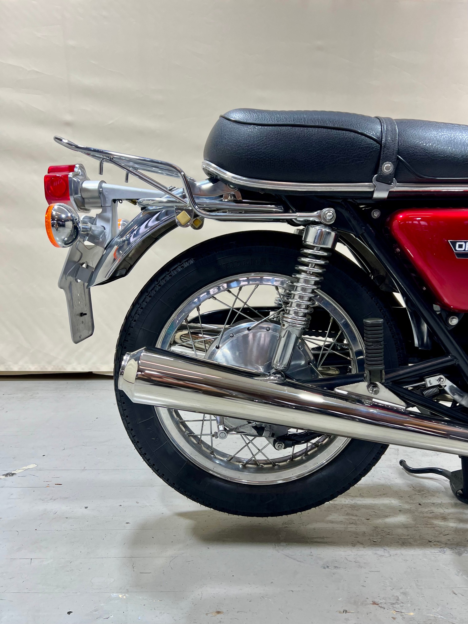 YAMAHA TX 750 Veteran-showroom-element-3
