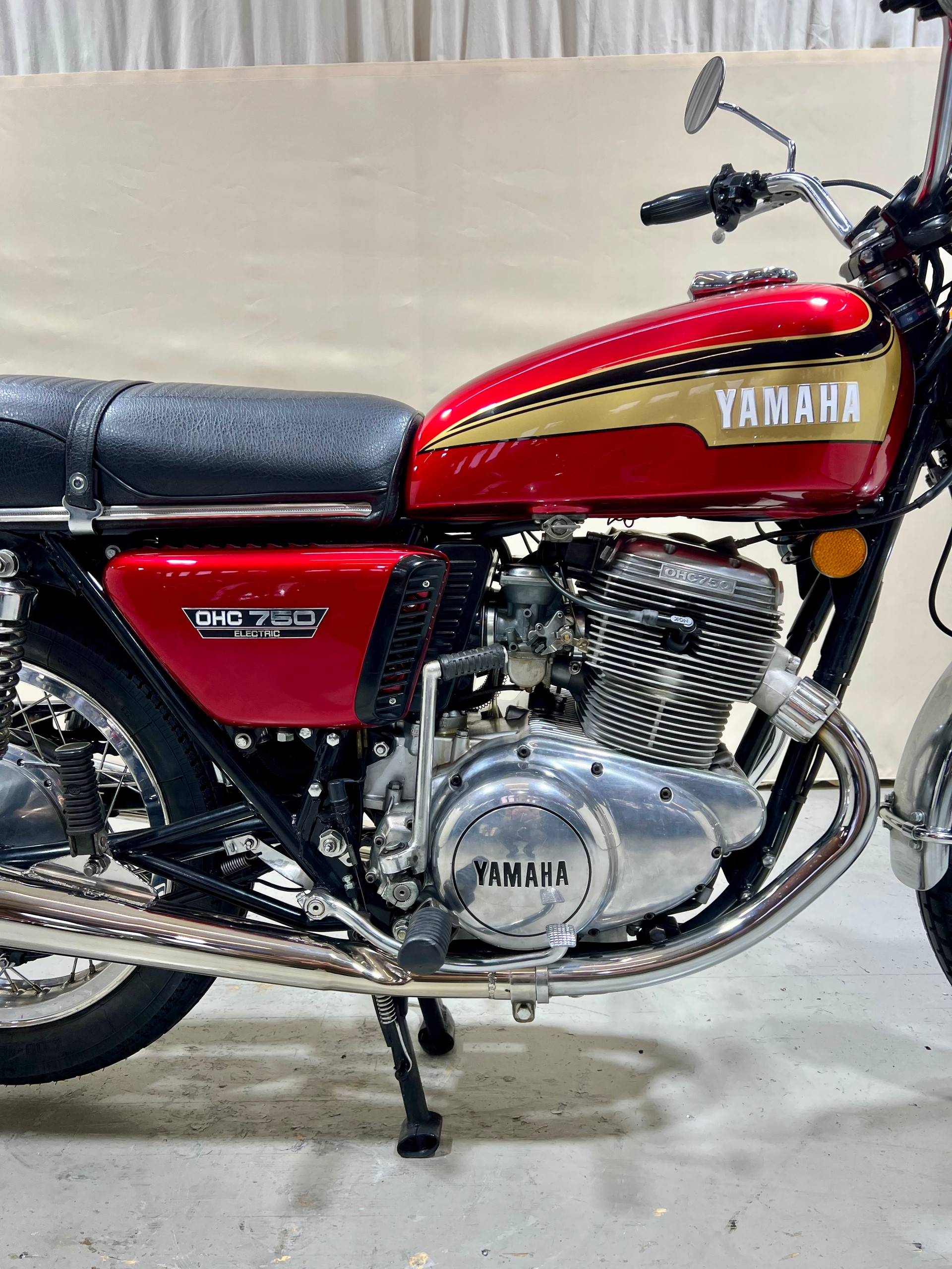 YAMAHA TX 750 Veteran-showroom-element-2