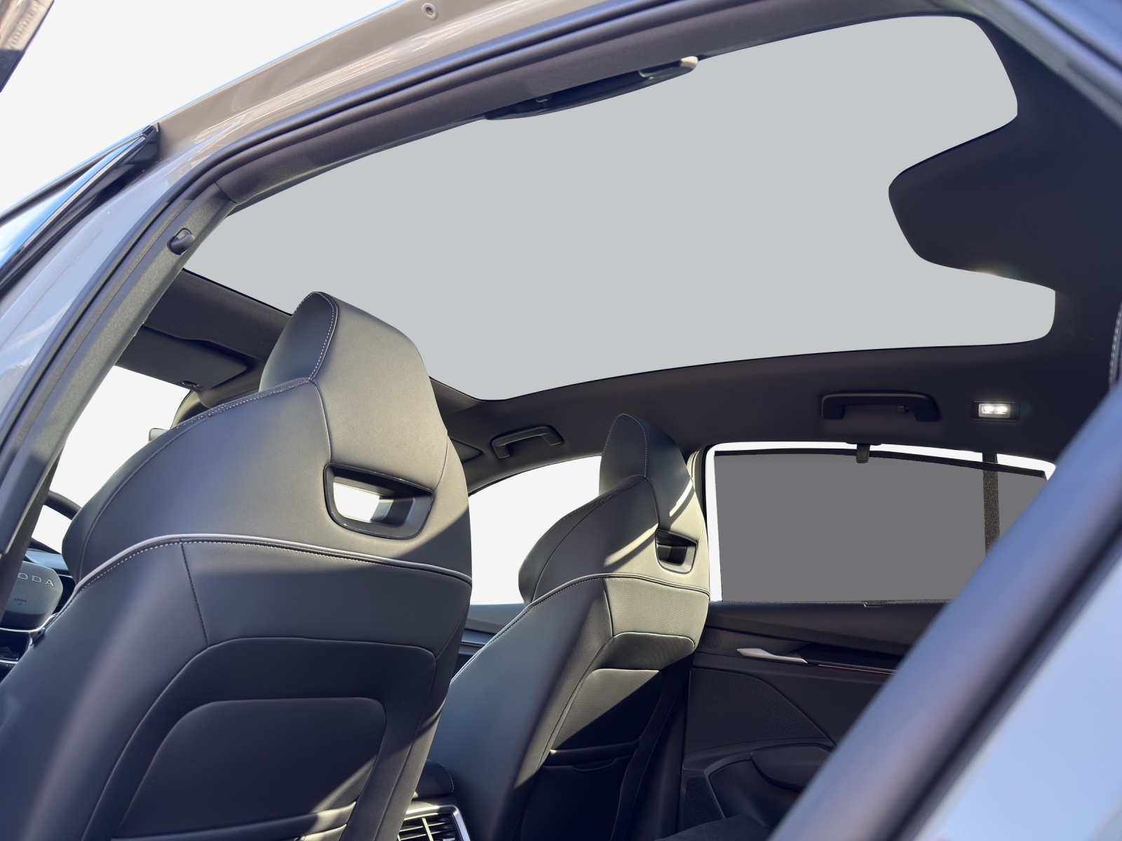 SKODA Enyaq Coupé Sportline 4x4-image-14