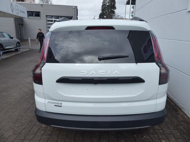DACIA Jogger HEV 155 Journey-image-3
