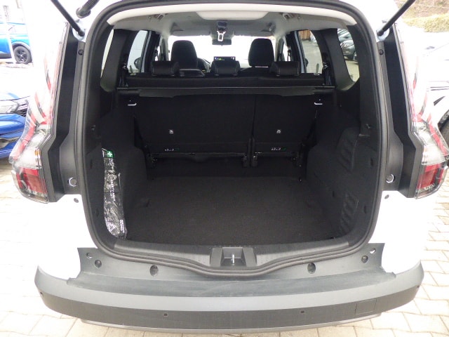 DACIA Jogger HEV 155 Journey-image-9