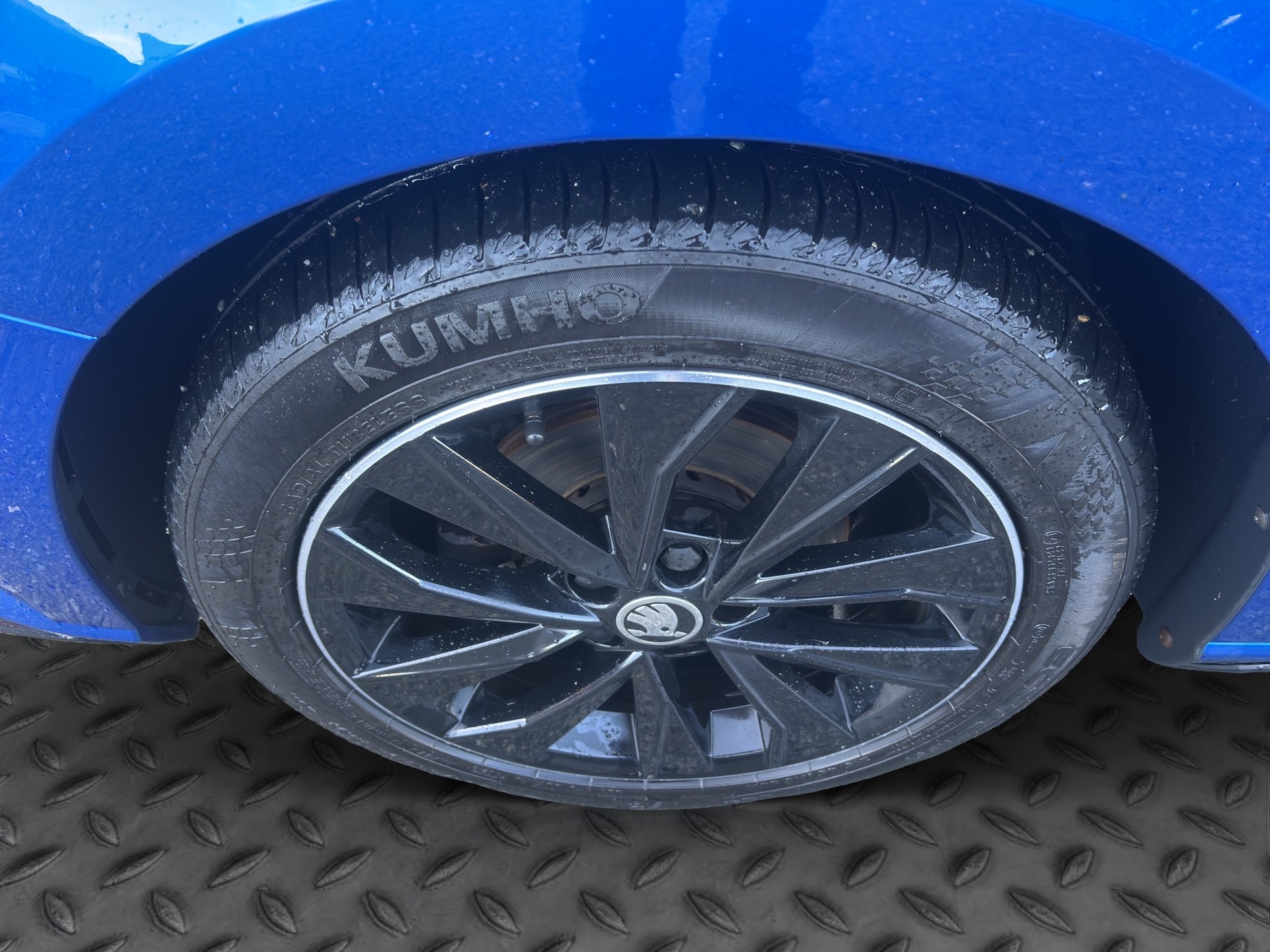 SKODA 1.0 TSI Monte-Carlo-image-15