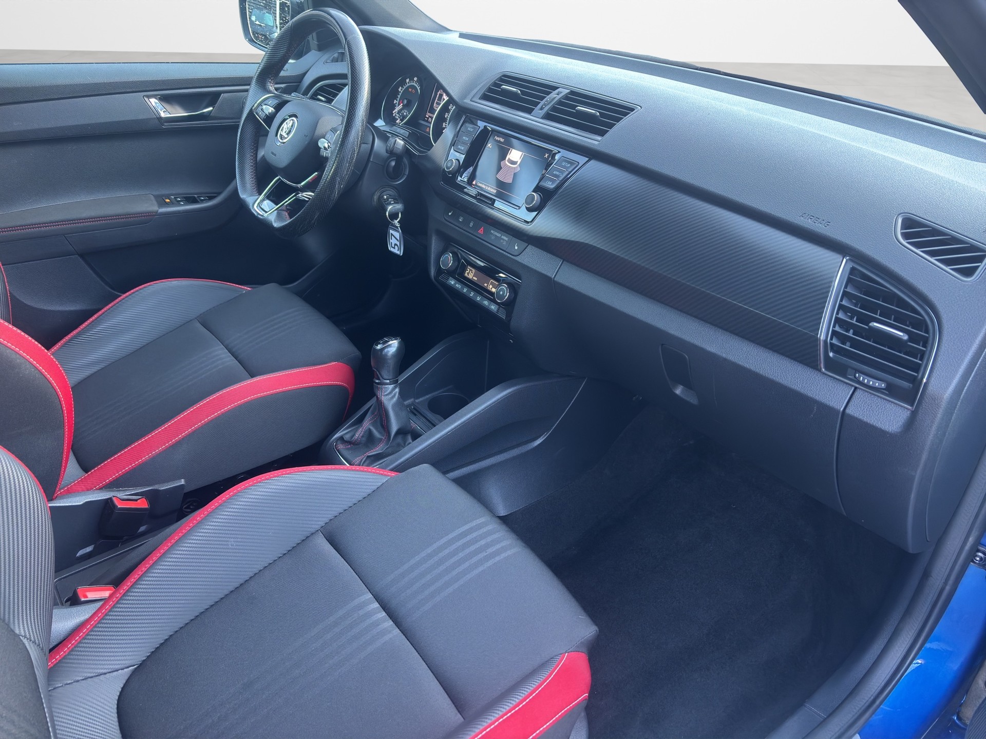 SKODA 1.0 TSI Monte-Carlo-image-13