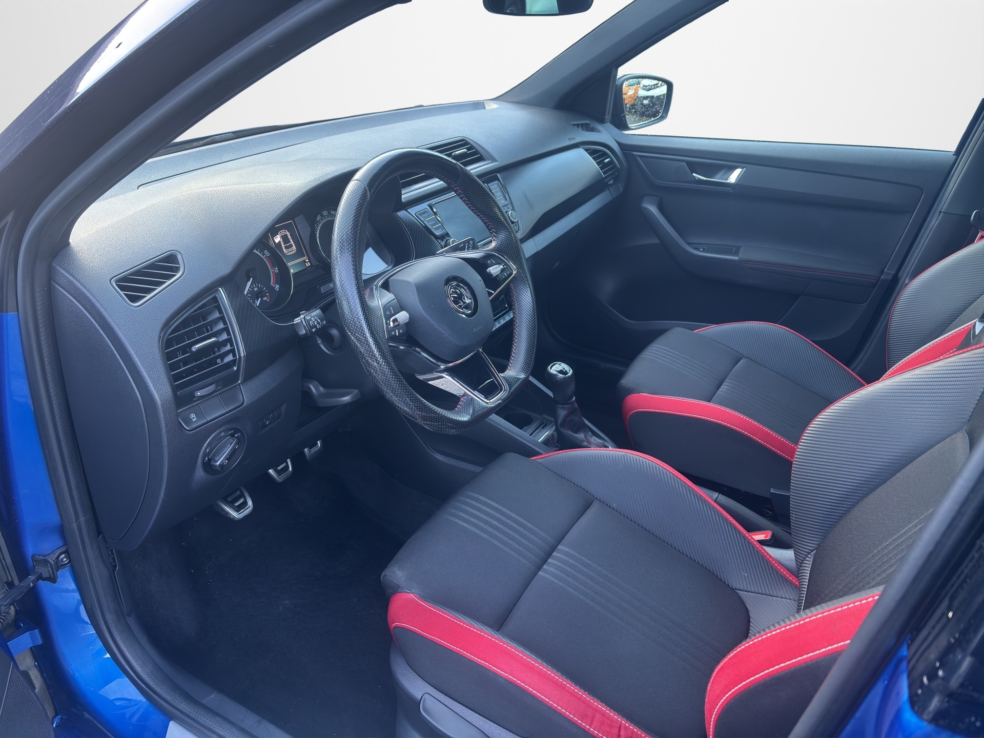 SKODA 1.0 TSI Monte-Carlo-image-8