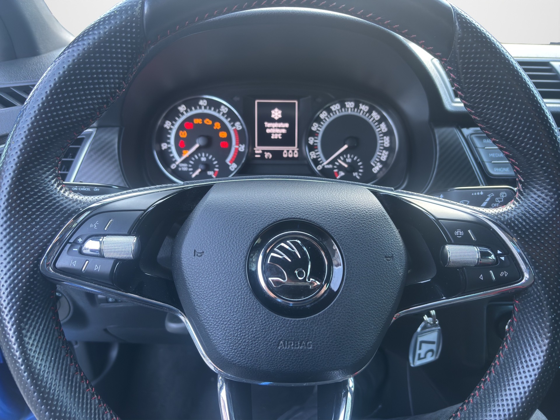 SKODA 1.0 TSI Monte-Carlo-image-9