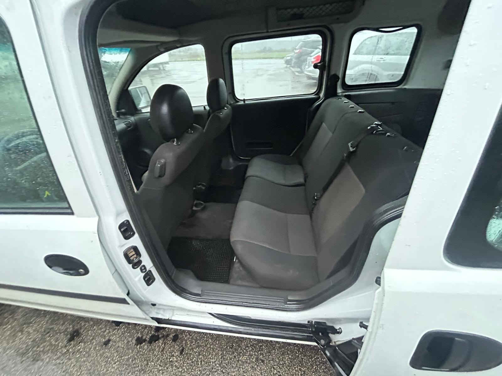 OPEL Combo 1.7 CDTi Enjoy-image-6