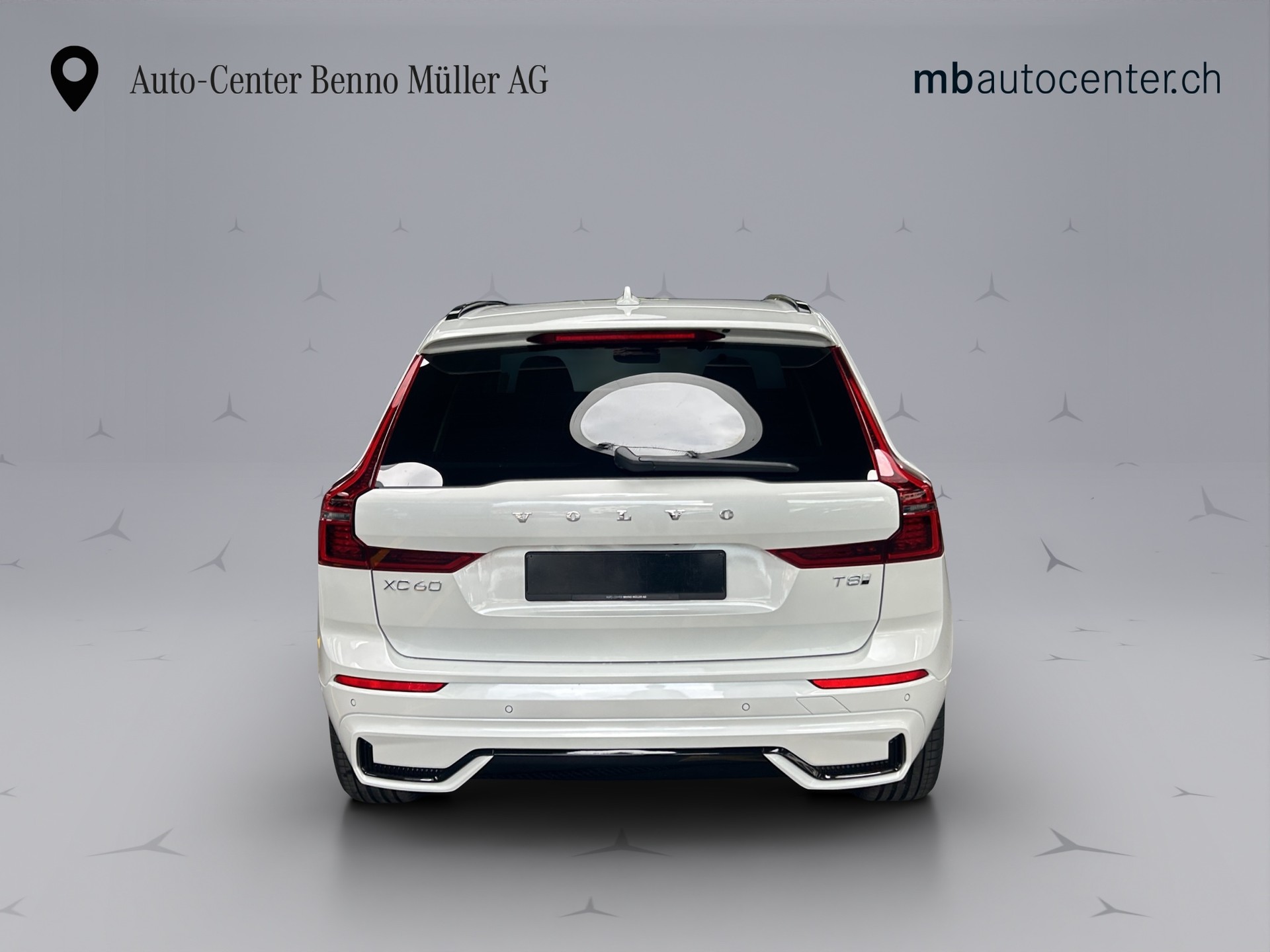 VOLVO XC60 2.0 T8 TE Ultra Dark eAWD-image-3