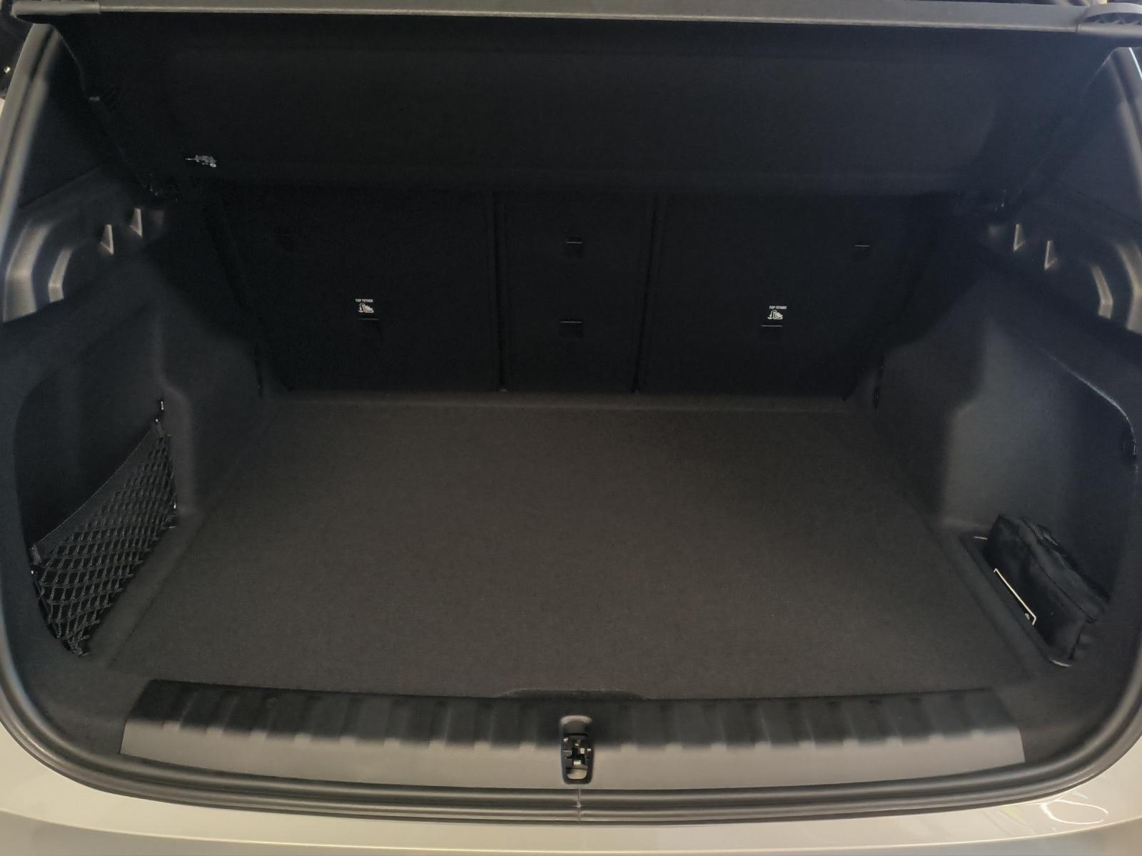 BMW X1 23d xDrive paddles-image-13