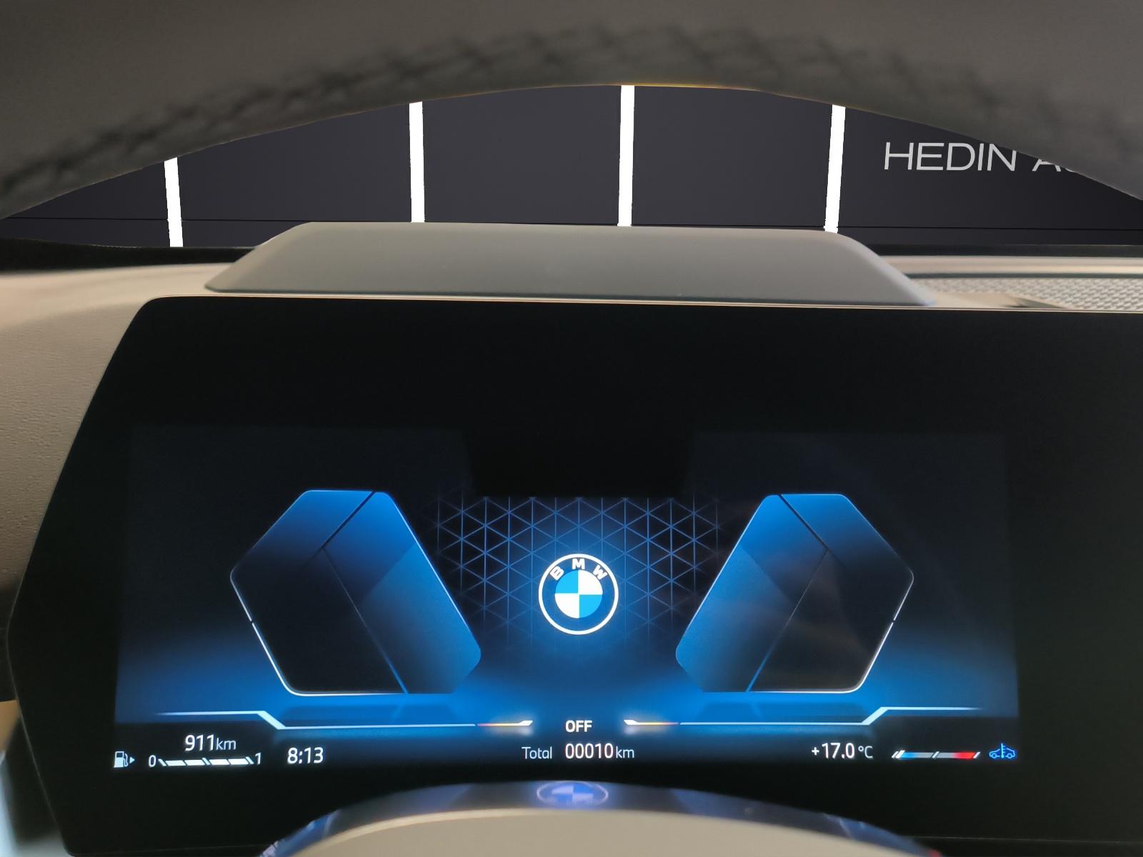 BMW X1 23d xDrive paddles-image-17
