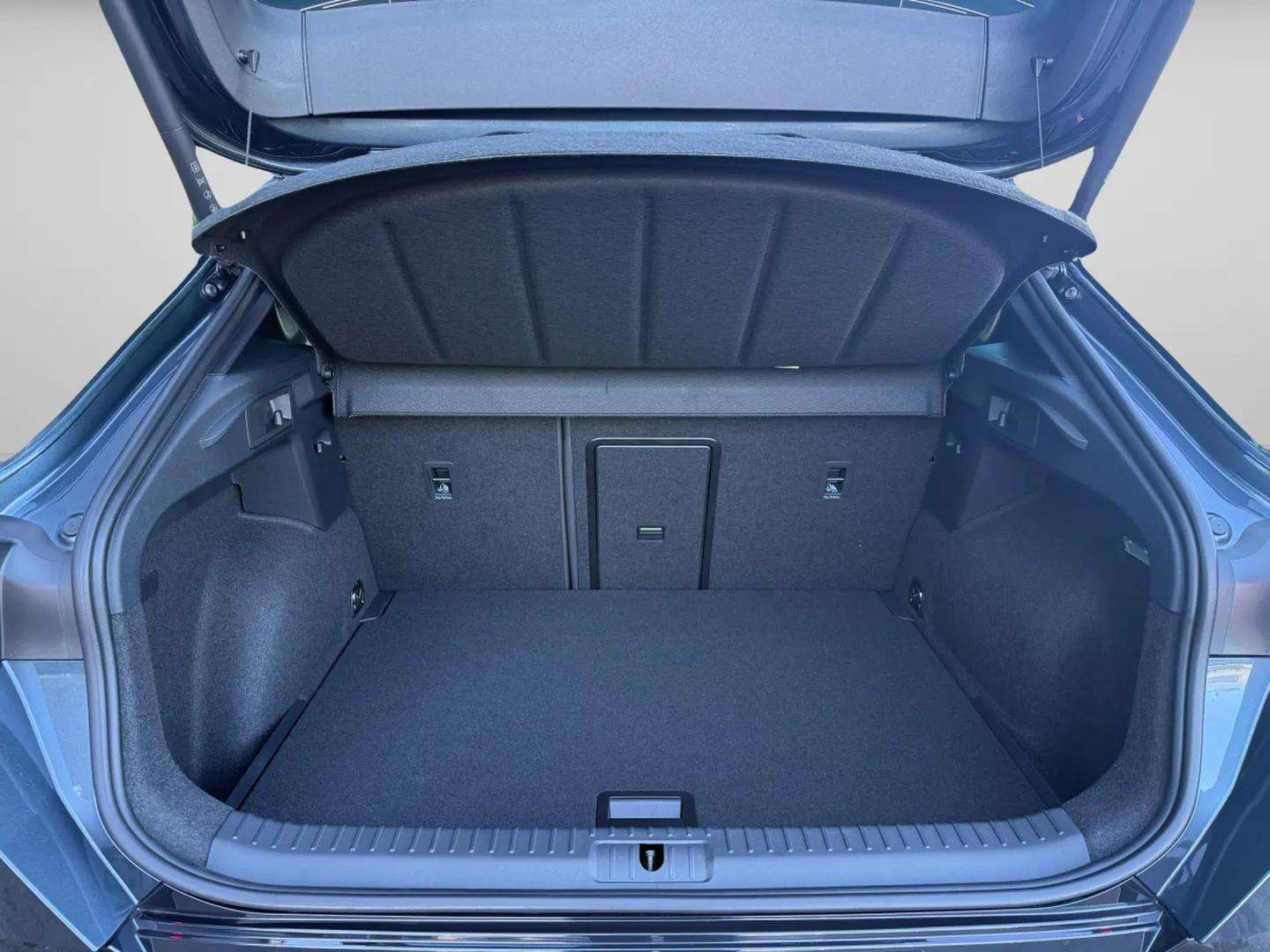 CUPRA Formentor 1.5 TSI DSG-image-18