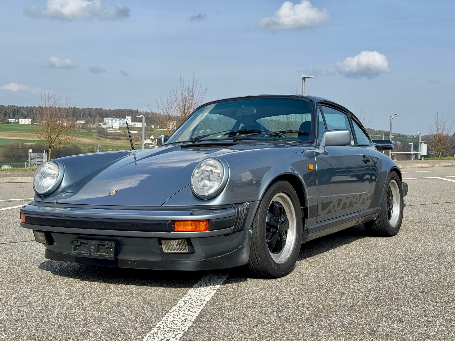 PORSCHE 911 Carrera-image-0