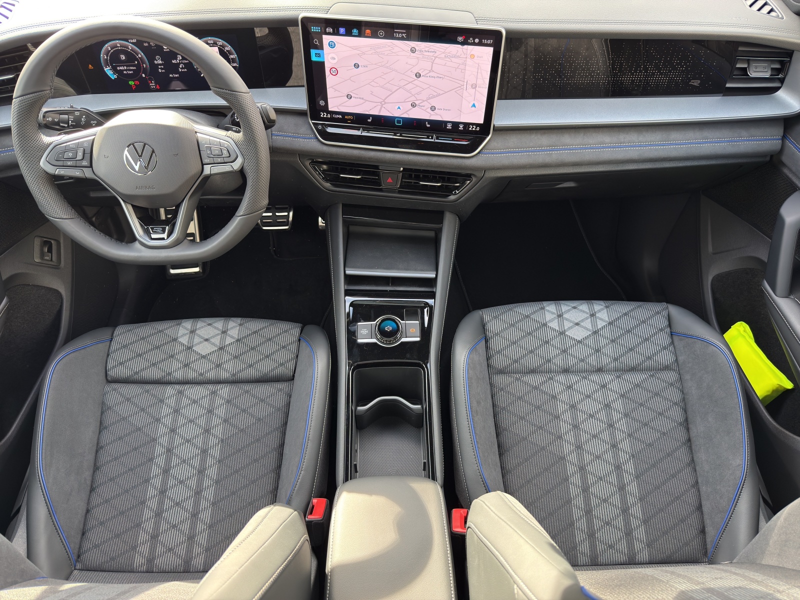 VW Tayron 2.0 TSI R-Line DSG 4Motion-image-8