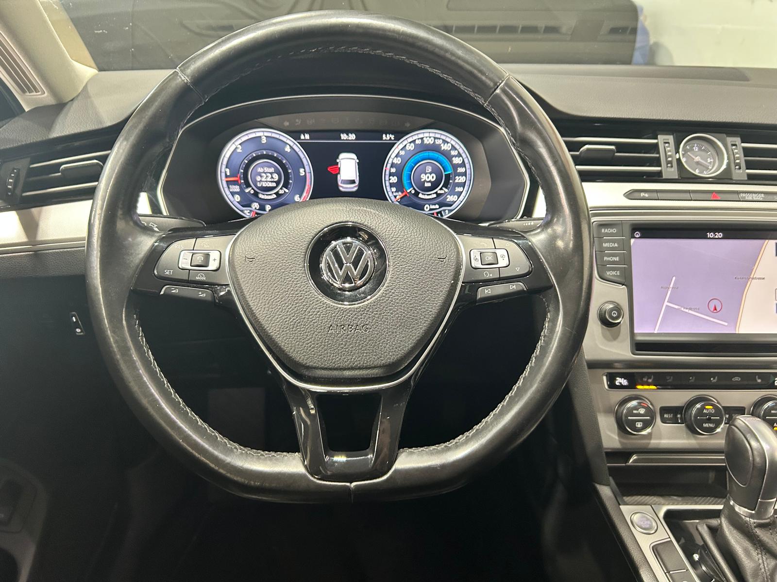 VW Passat Variant 2.0 TDI 150 Comfortline DSG-image-11