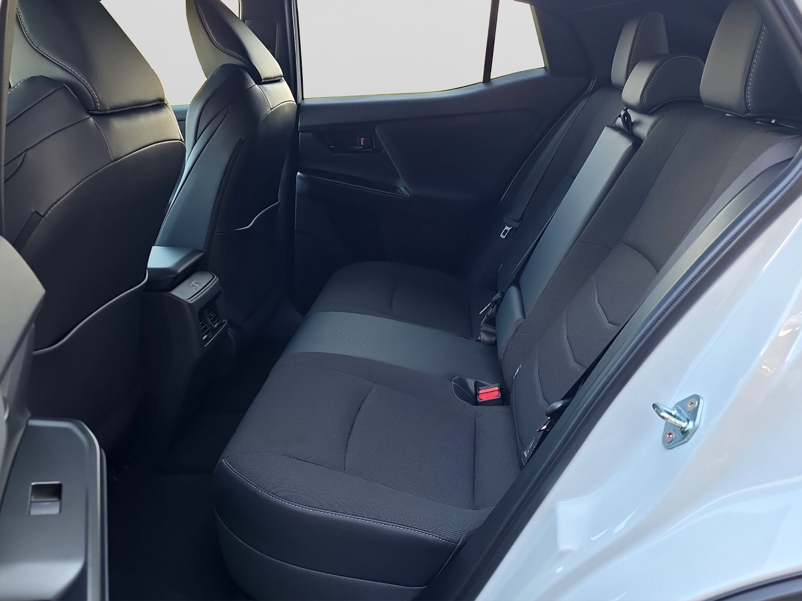 TOYOTA C-HR+ Style AWD-image-12