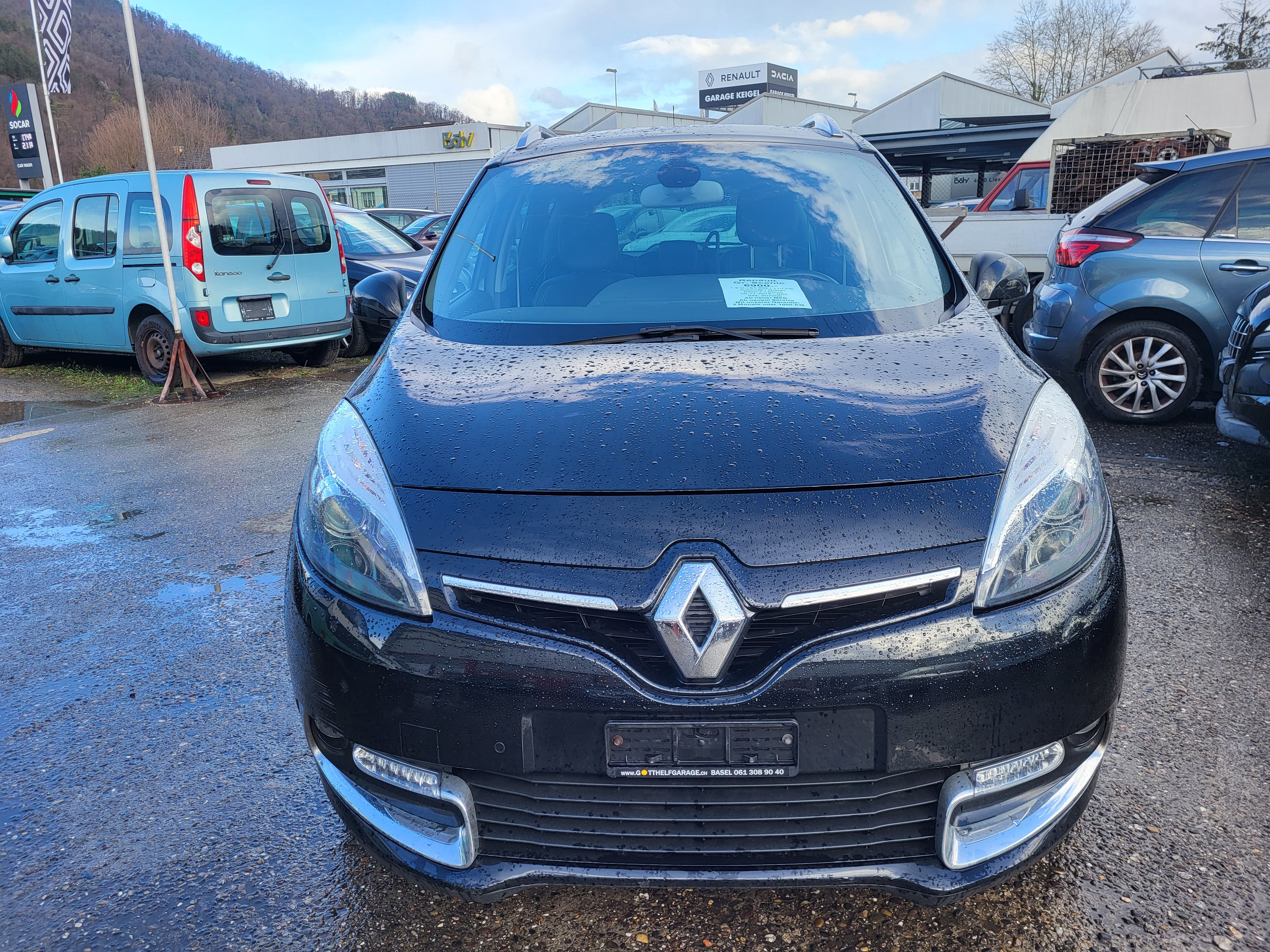 Car photo