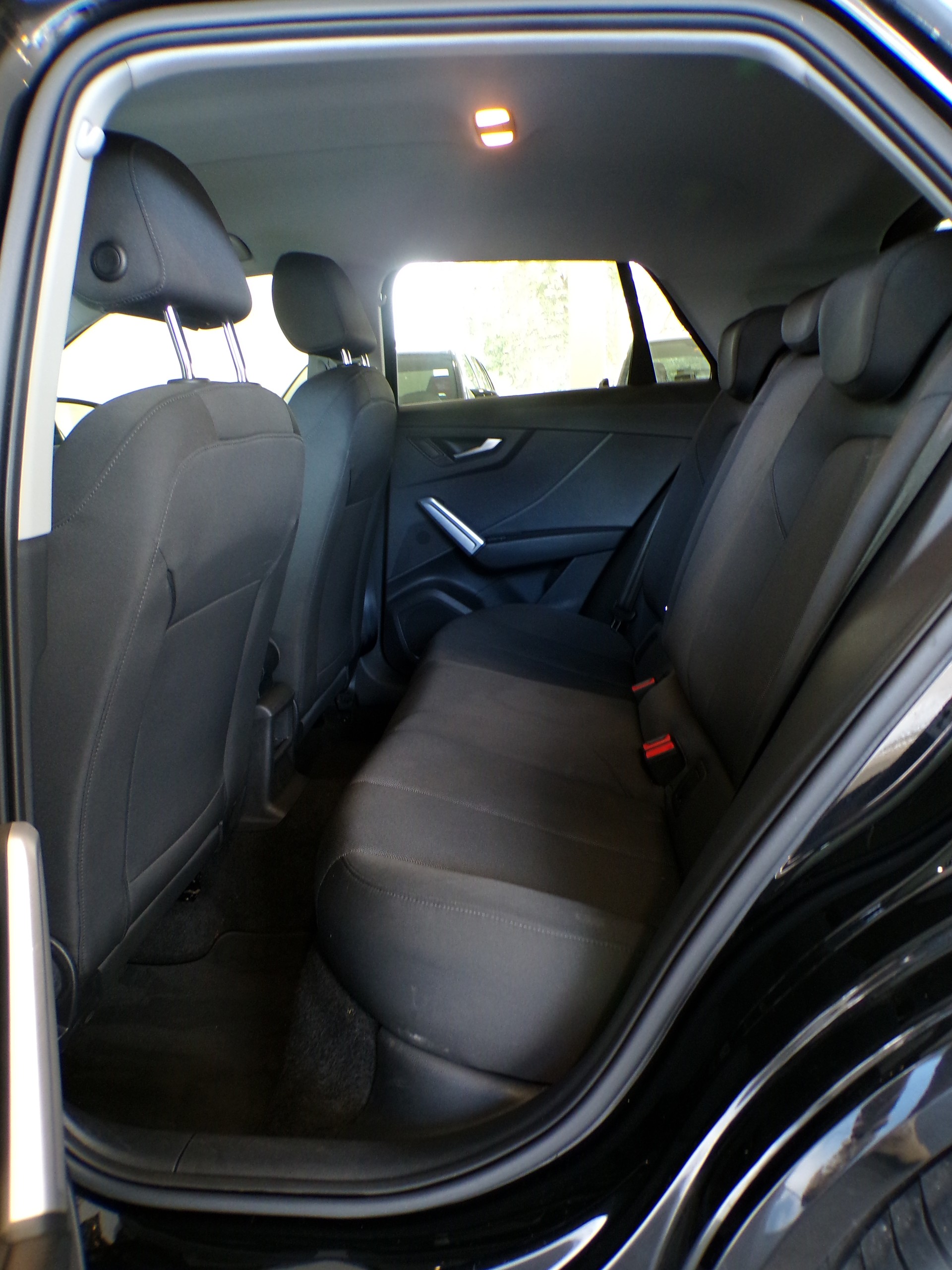 AUDI Q2 35 TFSI S-tronic-image-14