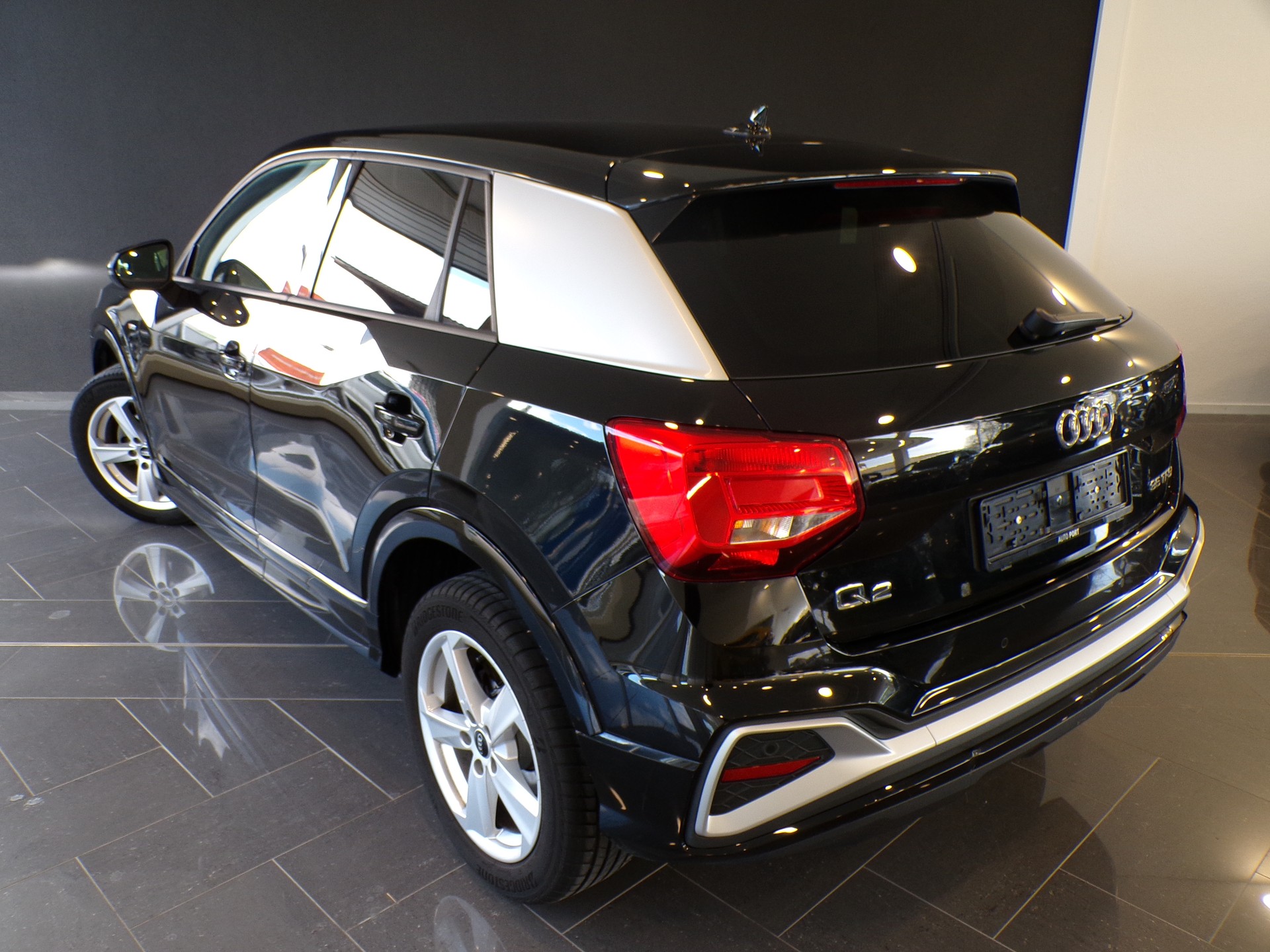 AUDI Q2 35 TFSI S-tronic-image-7