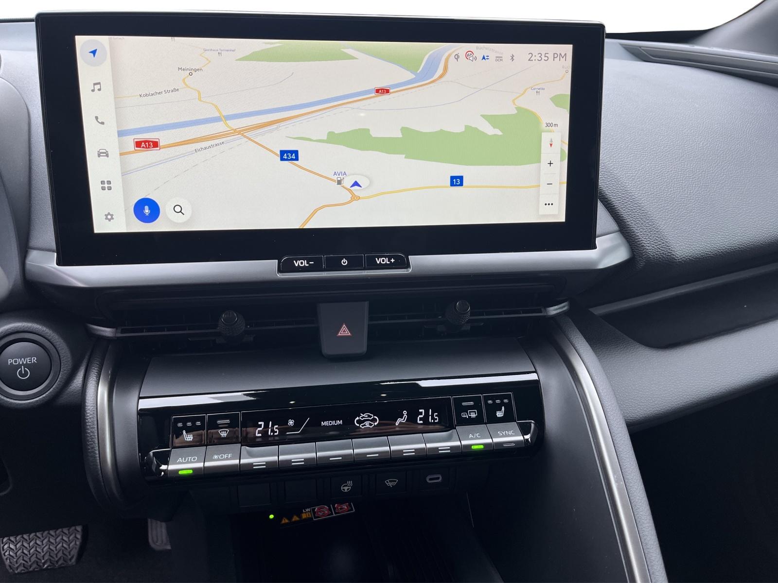 TOYOTA C-HR 2.0 HEV Swiss Edition 4x4-image-9