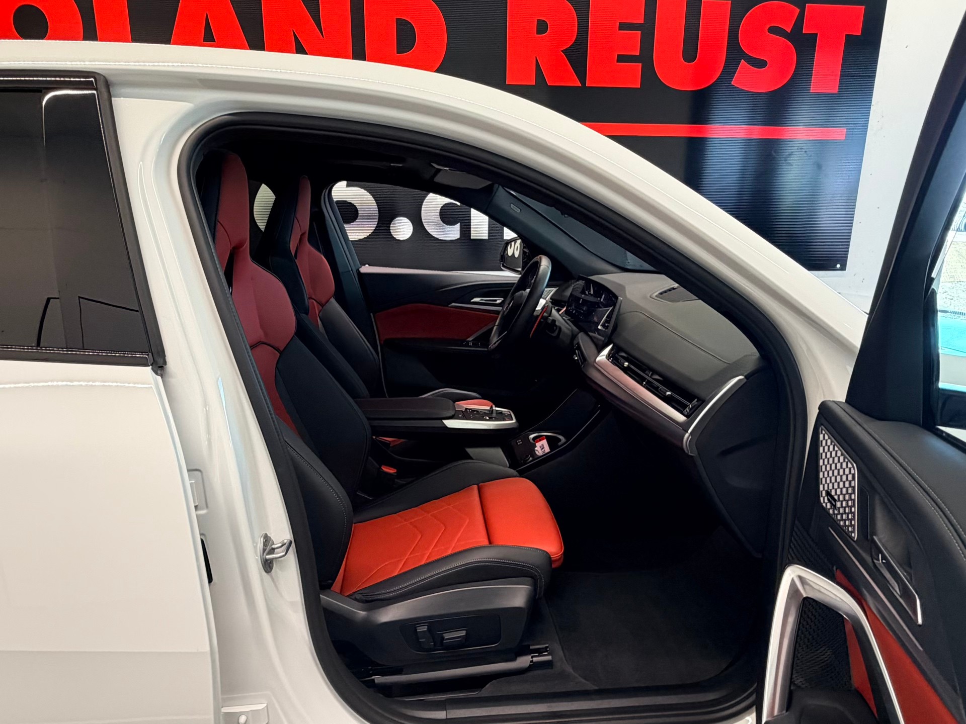 BMW X2 xDrive M35i M Sport Pro-image-25
