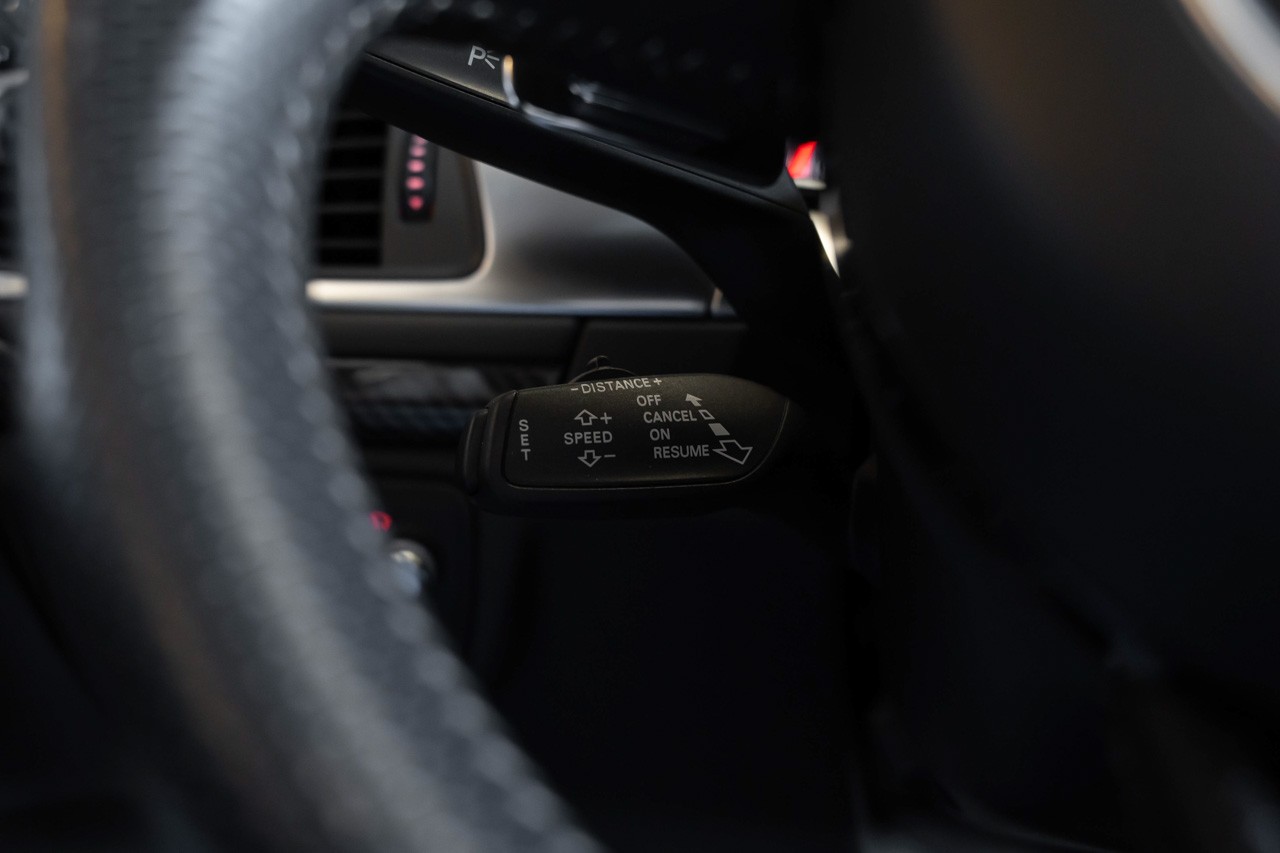 AUDI RS7 Sportback 4.0 TFSI V8 quattro S-tronic-image-37