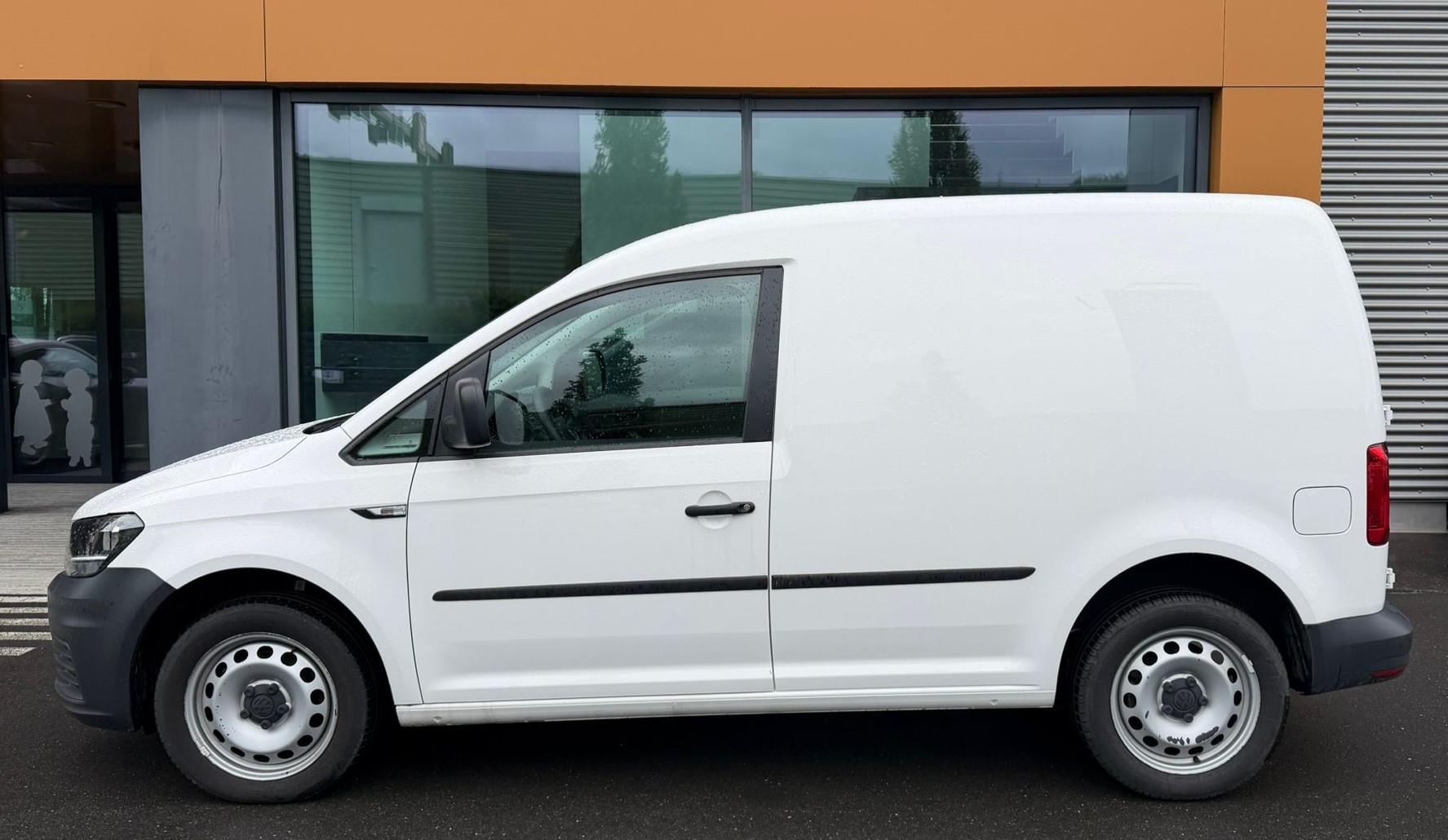 VW Caddy Kaw. 2.0 TDI 150 BlueMT DSG-image-3
