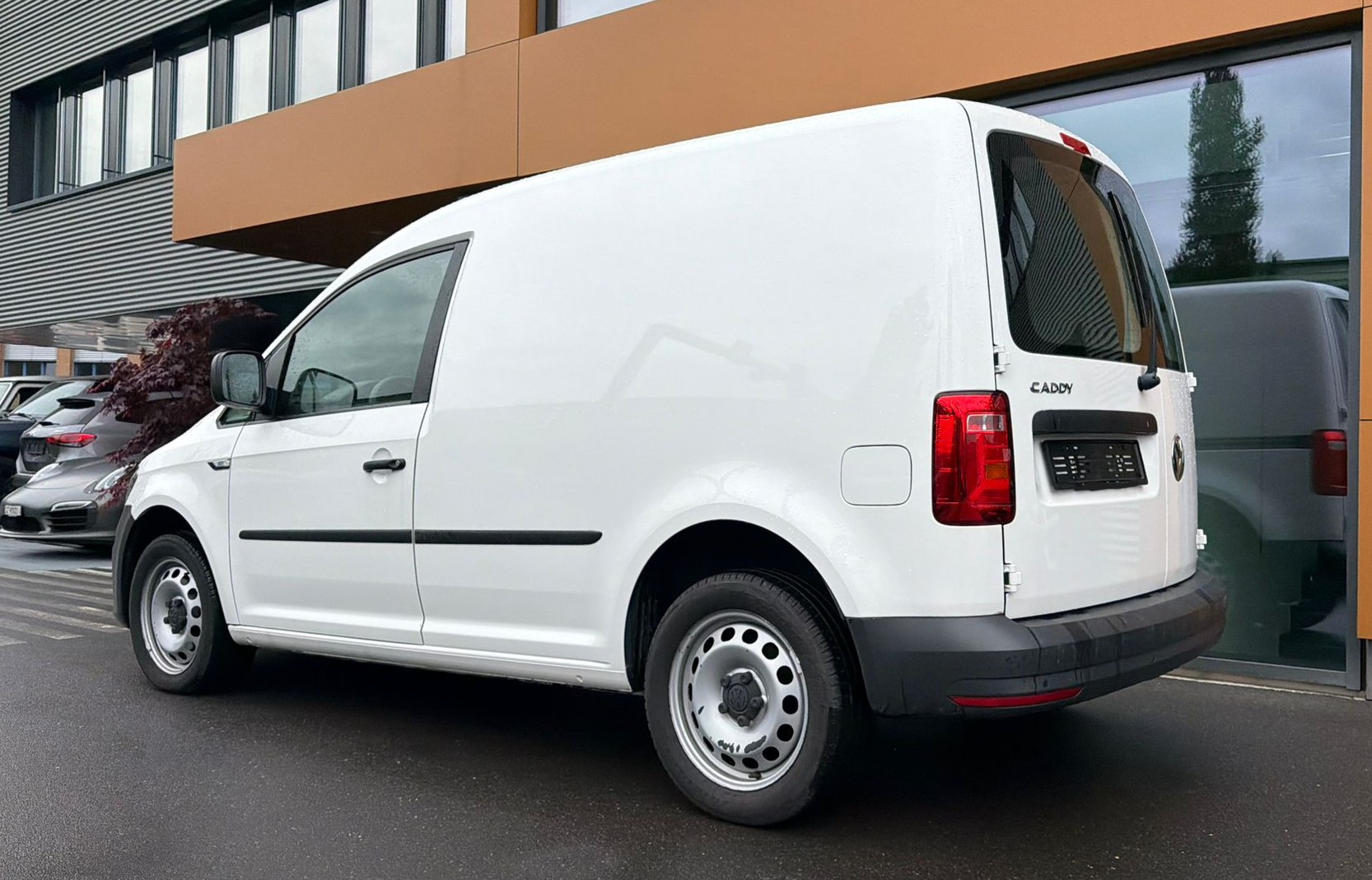 VW Caddy Kaw. 2.0 TDI 150 BlueMT DSG-image-4